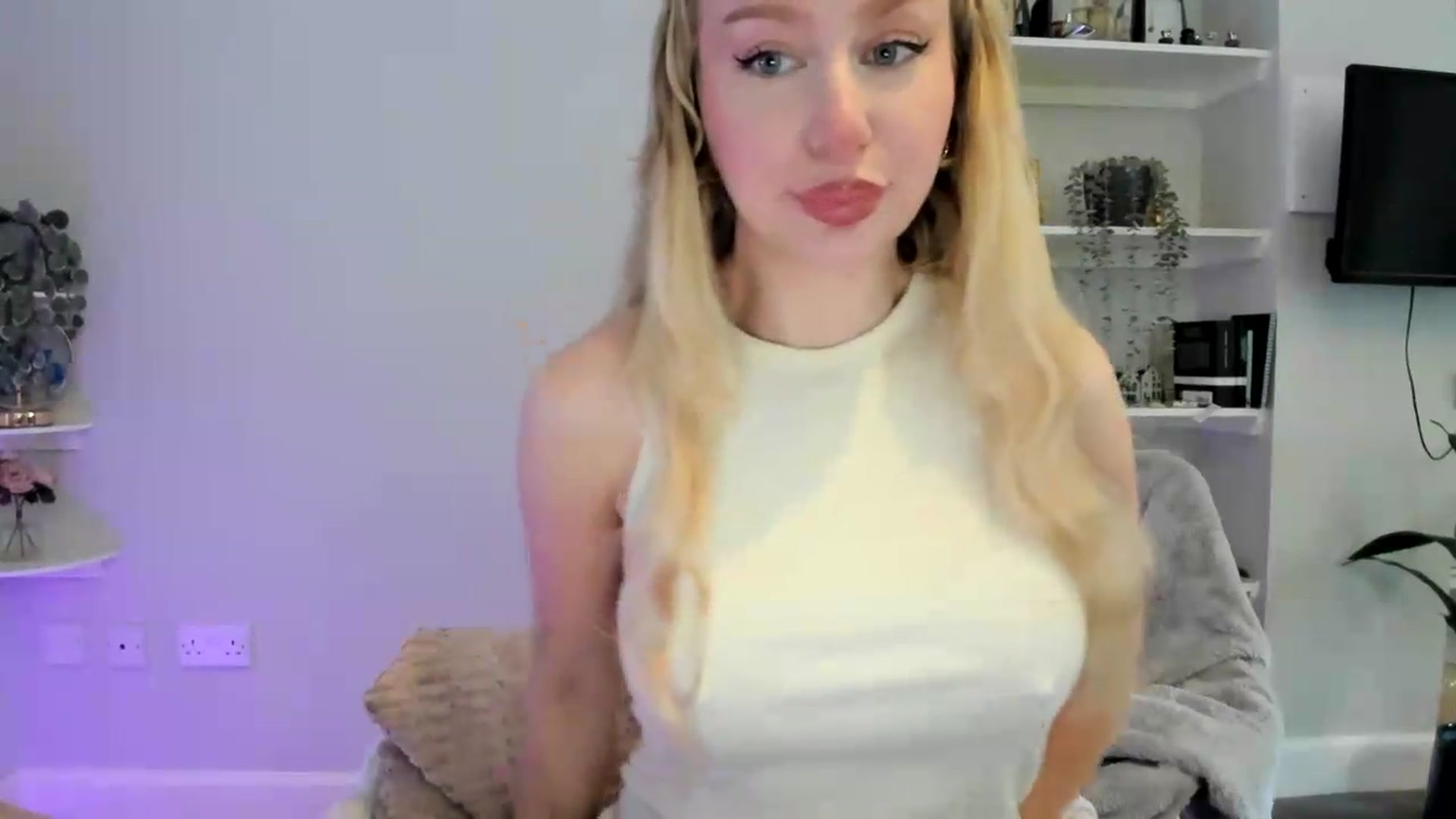 Gallery image thumbnail from British_Cutie's myfreecams stream on, 06/02/2026, 10:23 image 7 of 20