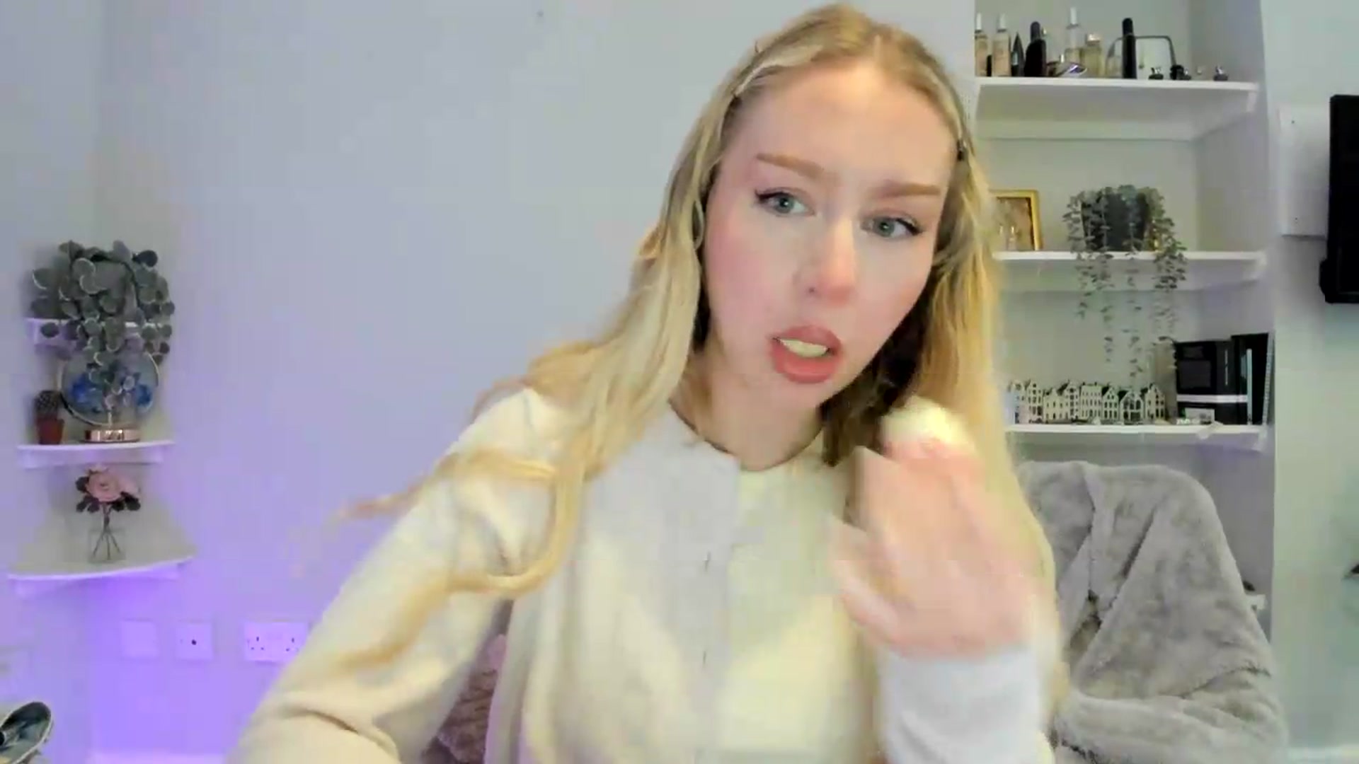 Gallery image thumbnail from British_Cutie's myfreecams stream on, 06/02/2026, 10:23 image 17 of 20
