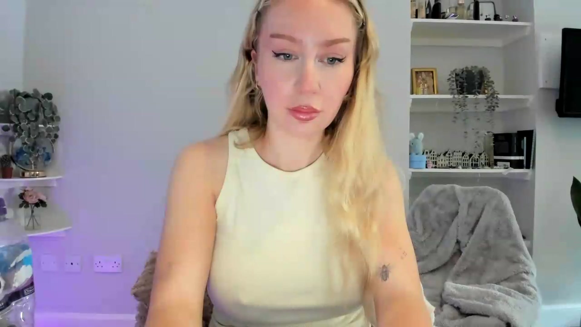 Gallery image thumbnail from British_Cutie's myfreecams stream on, 06/02/2026, 12:10 image 8 of 20