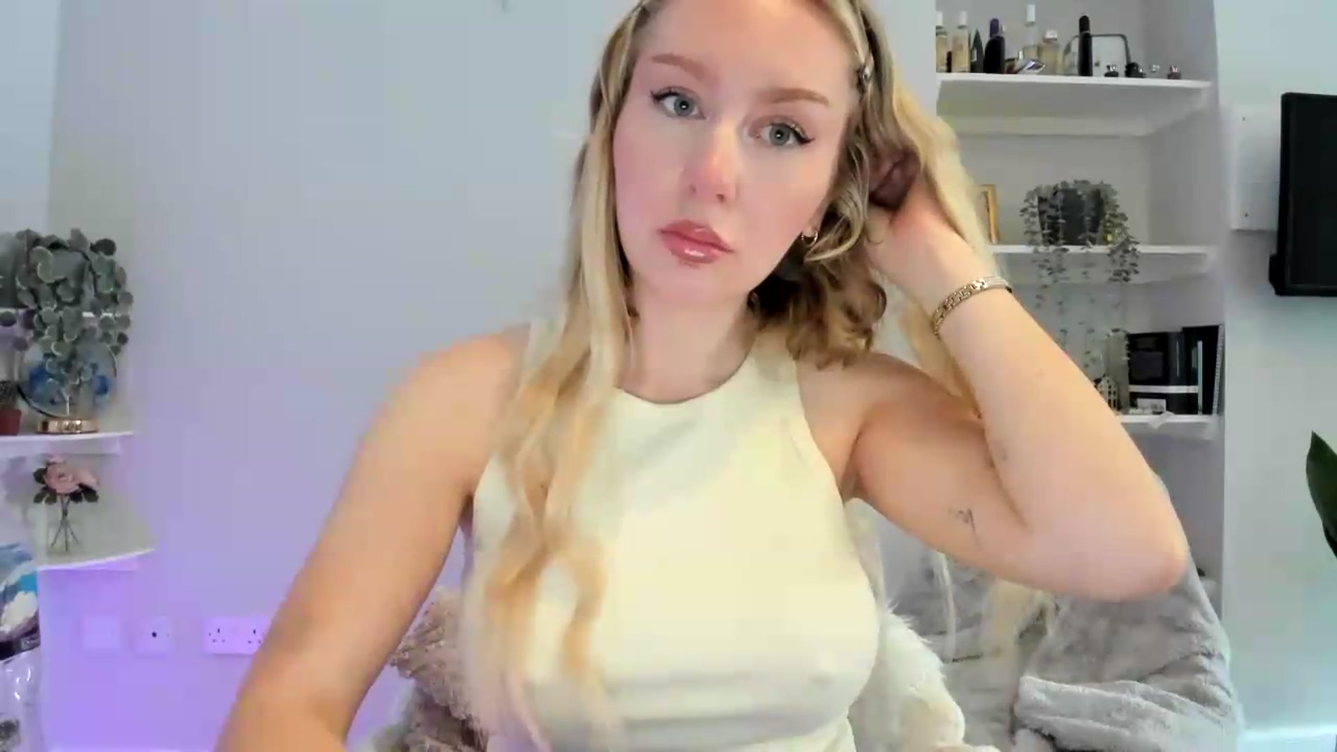 Gallery image thumbnail from British_Cutie's myfreecams stream on, 06/02/2026, 12:10 image 3 of 20