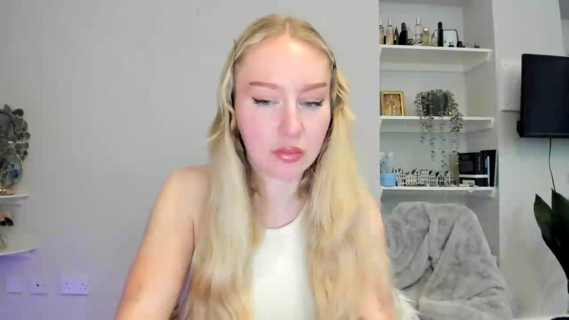 Gallery image thumbnail from British_Cutie's myfreecams stream on, 06/02/2026, 19:27 image 7 of 20
