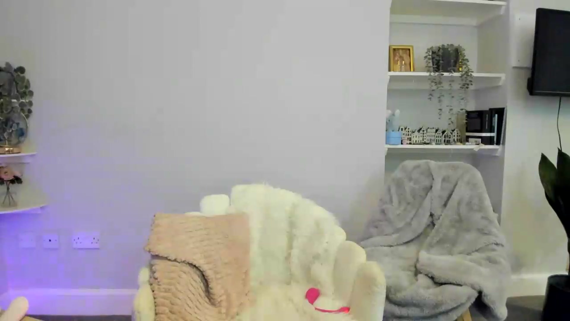 Gallery image thumbnail from British_Cutie's myfreecams stream on, 06/02/2026, 19:27 image 18 of 20