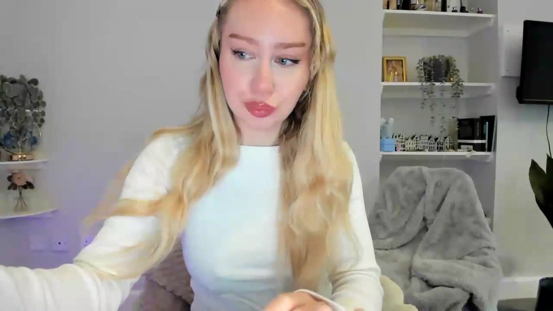 Gallery image thumbnail from British_Cutie's myfreecams stream on, 06/03/2026, 10:13 image 7 of 20