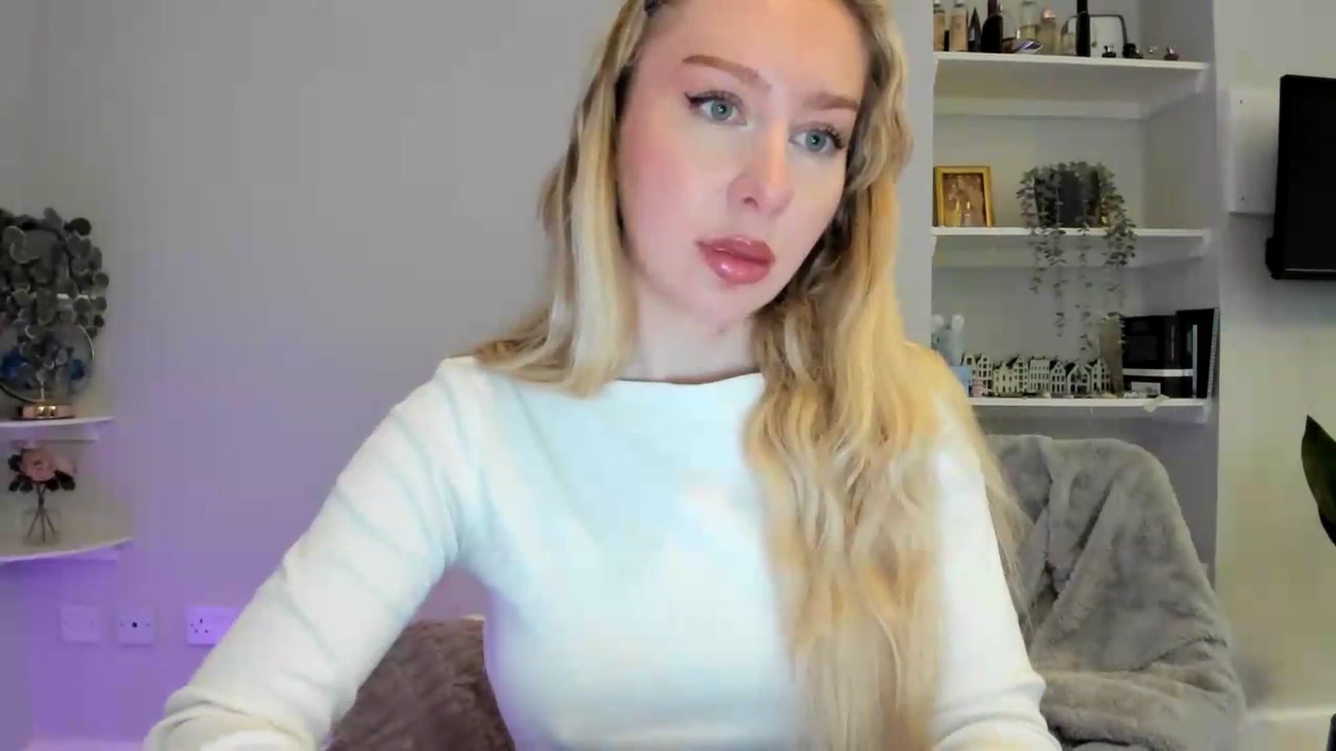 Gallery image thumbnail from British_Cutie's myfreecams stream on, 06/03/2026, 12:01 image 14 of 20