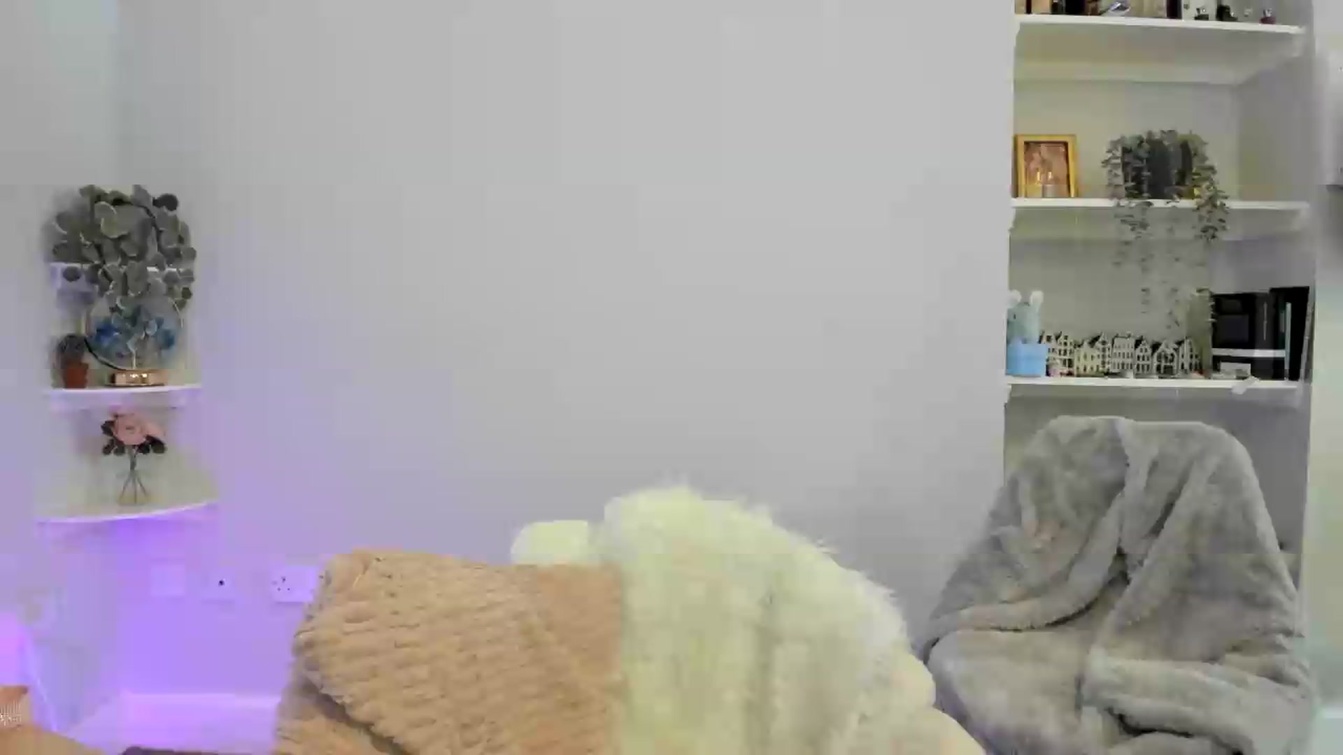 Gallery image thumbnail from British_Cutie's myfreecams stream on, 06/03/2026, 13:59 image 5 of 20