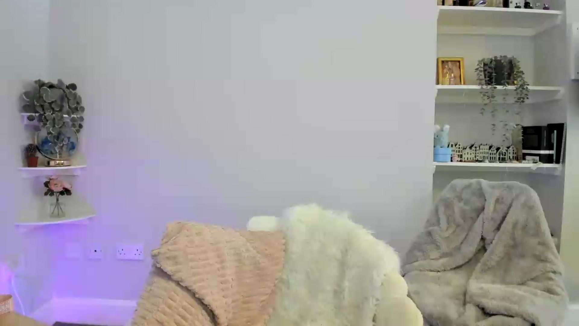 Gallery image thumbnail from British_Cutie's myfreecams stream on, 06/03/2026, 13:59 image 11 of 20