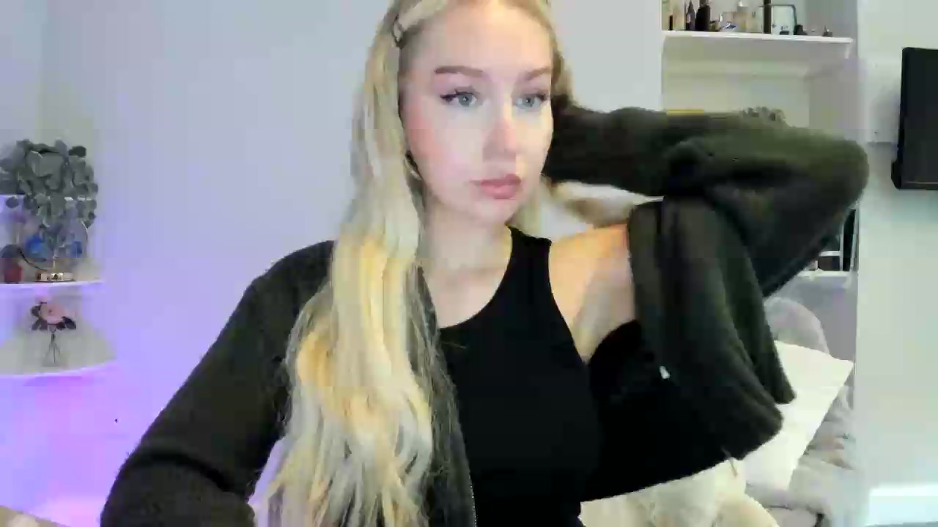 Gallery image thumbnail from British_Cutie's myfreecams stream on, 06/04/2026, 18:27 image 1 of 20