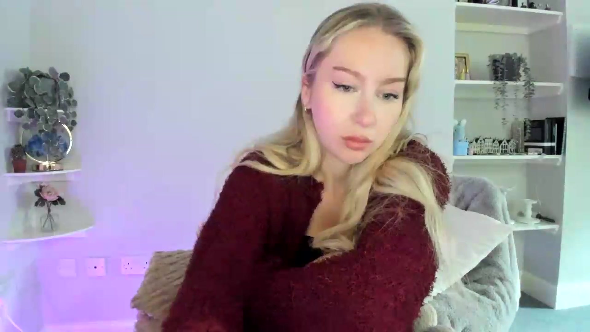 Gallery image thumbnail from British_Cutie's myfreecams stream on, 06/06/2026, 17:17 image 15 of 20
