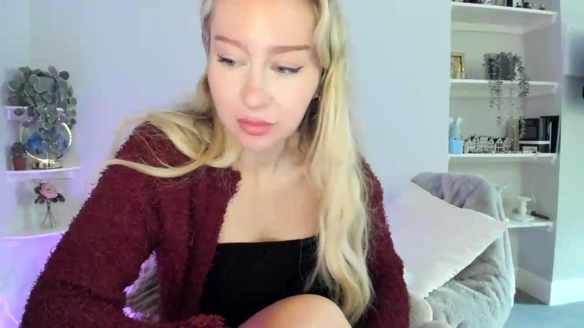 Gallery image thumbnail from British_Cutie's myfreecams stream on, 06/06/2026, 17:17 image 16 of 20
