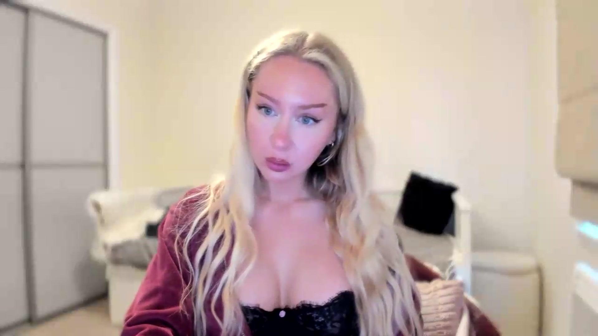 Gallery image thumbnail from British_Cutie's myfreecams stream on, 07/19/2026, 20:56 image 9 of 20