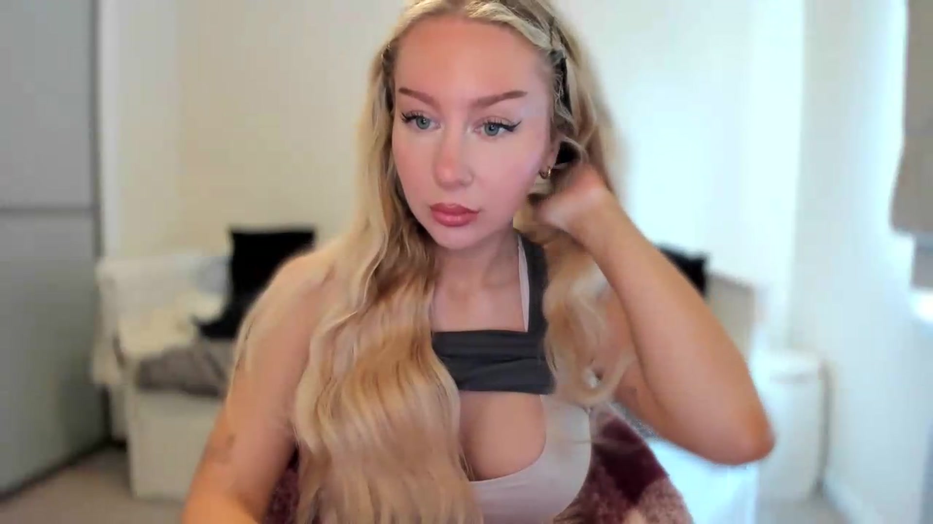 Gallery image thumbnail from British_Cutie's myfreecams stream on, 07/21/2026, 11:08 image 17 of 20