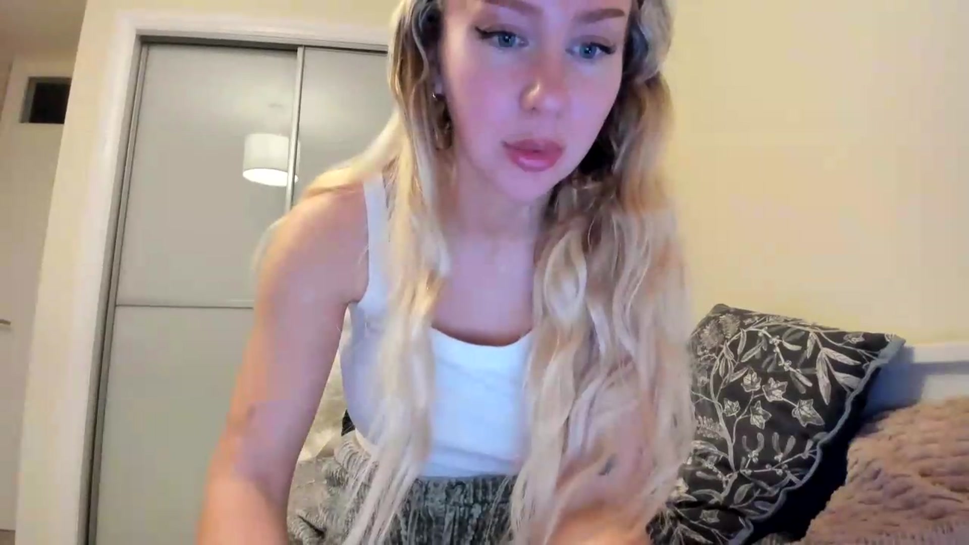 Gallery image thumbnail from British_Cutie's myfreecams stream on, 07/21/2026, 21:02 image 2 of 20