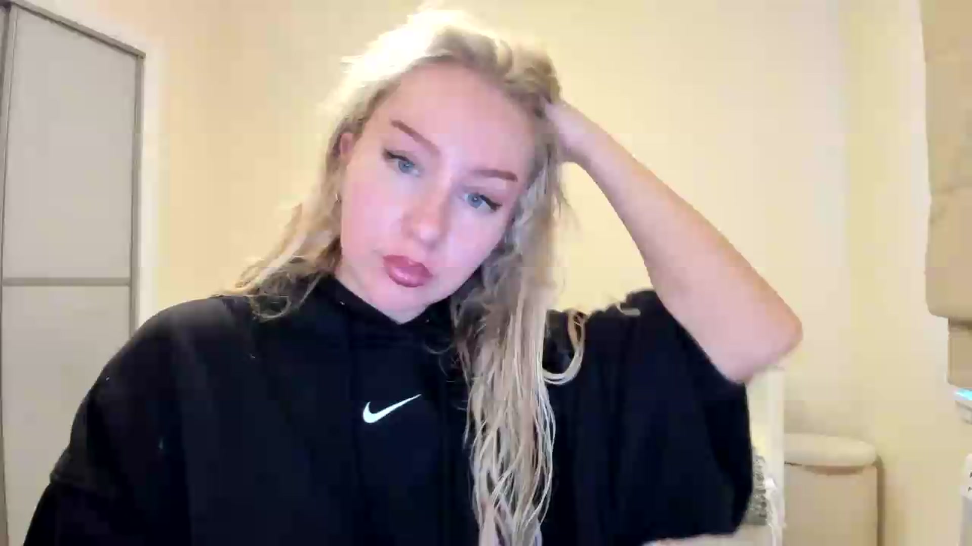 Gallery image thumbnail from British_Cutie's myfreecams stream on, 07/28/2026, 19:42 image 1 of 20