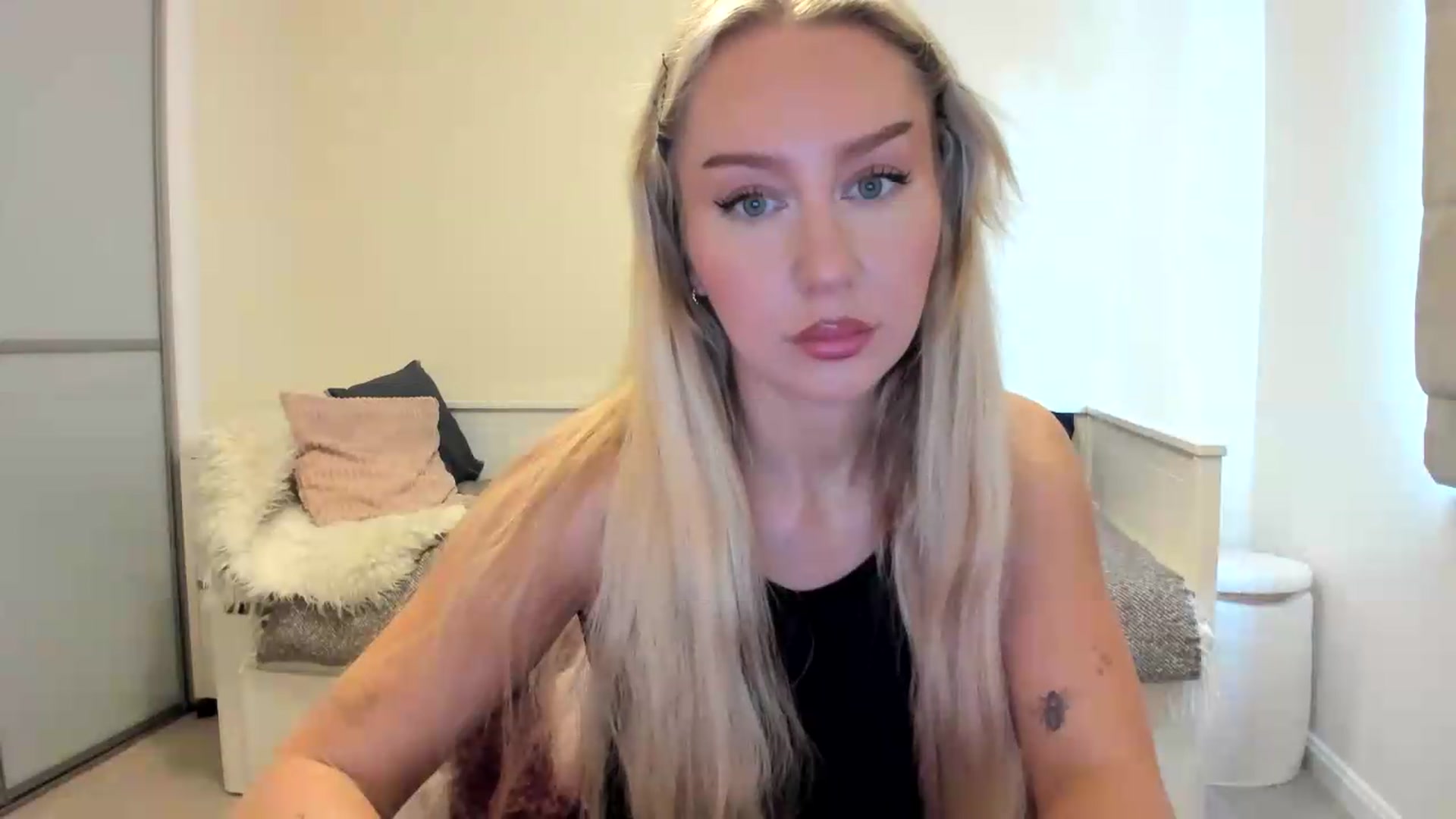 Gallery image thumbnail from British_Cutie's myfreecams stream on, 07/29/2026, 12:33 image 14 of 20