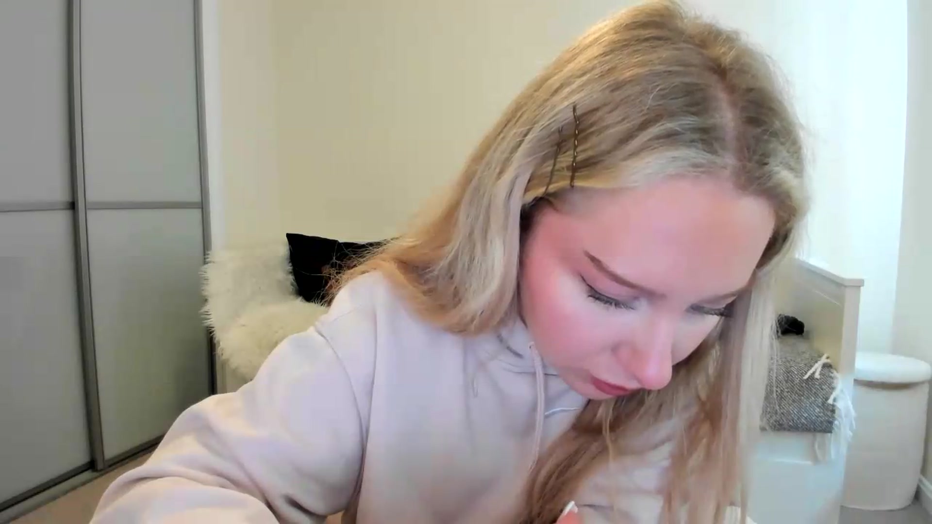 Gallery image thumbnail from British_Cutie's myfreecams stream on, 07/31/2026, 11:45 image 12 of 20