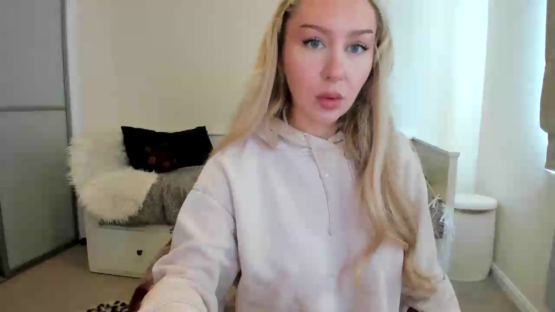 Gallery image thumbnail from British_Cutie's myfreecams stream on, 07/31/2026, 11:45 image 1 of 20
