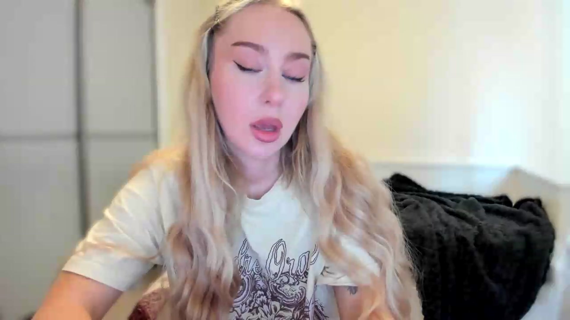 Gallery image thumbnail from British_Cutie's myfreecams stream on, 08/03/2026, 09:47 image 9 of 20