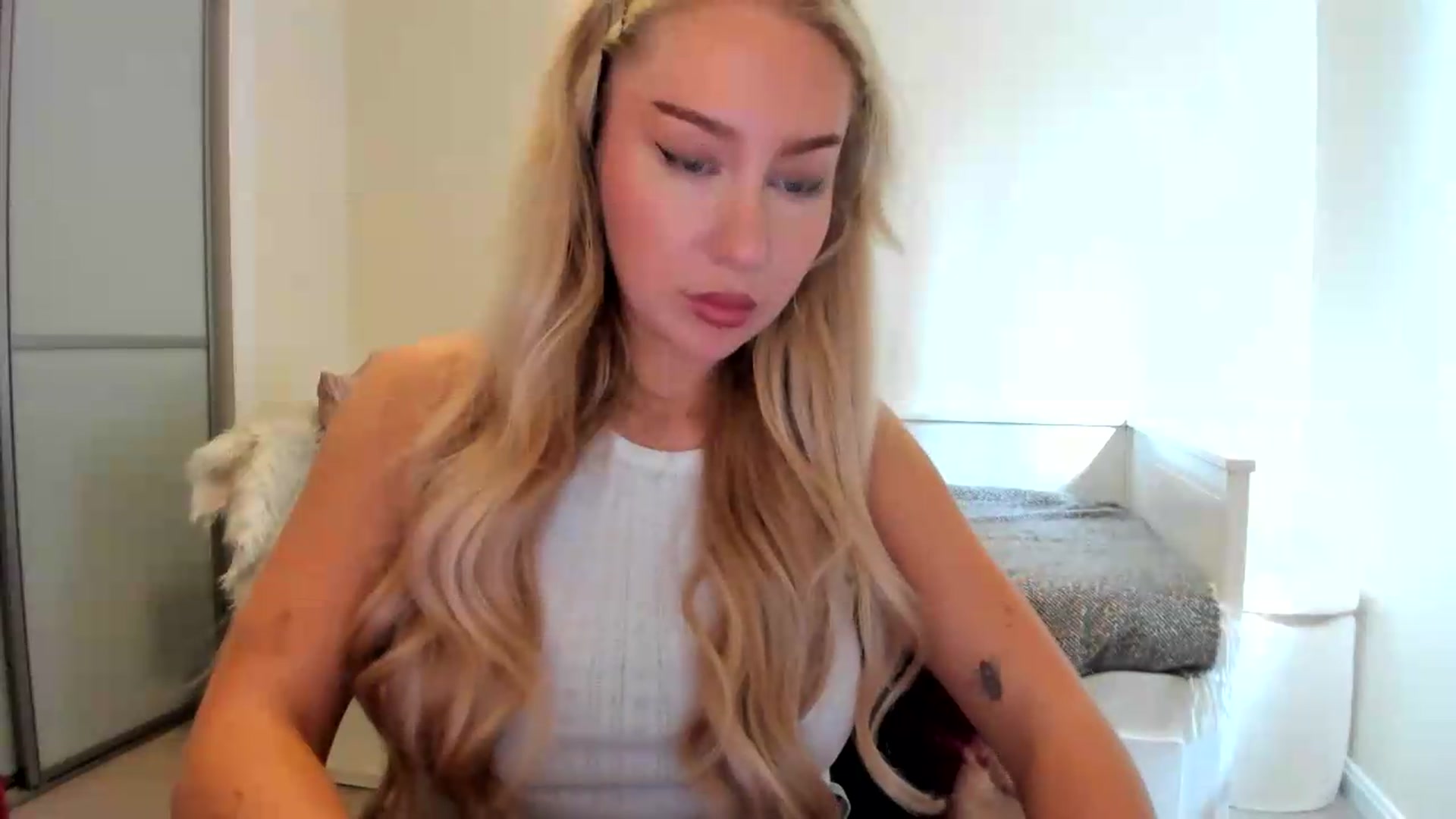 Gallery image thumbnail from British_Cutie's myfreecams stream on, 08/05/2026, 16:14 image 16 of 20