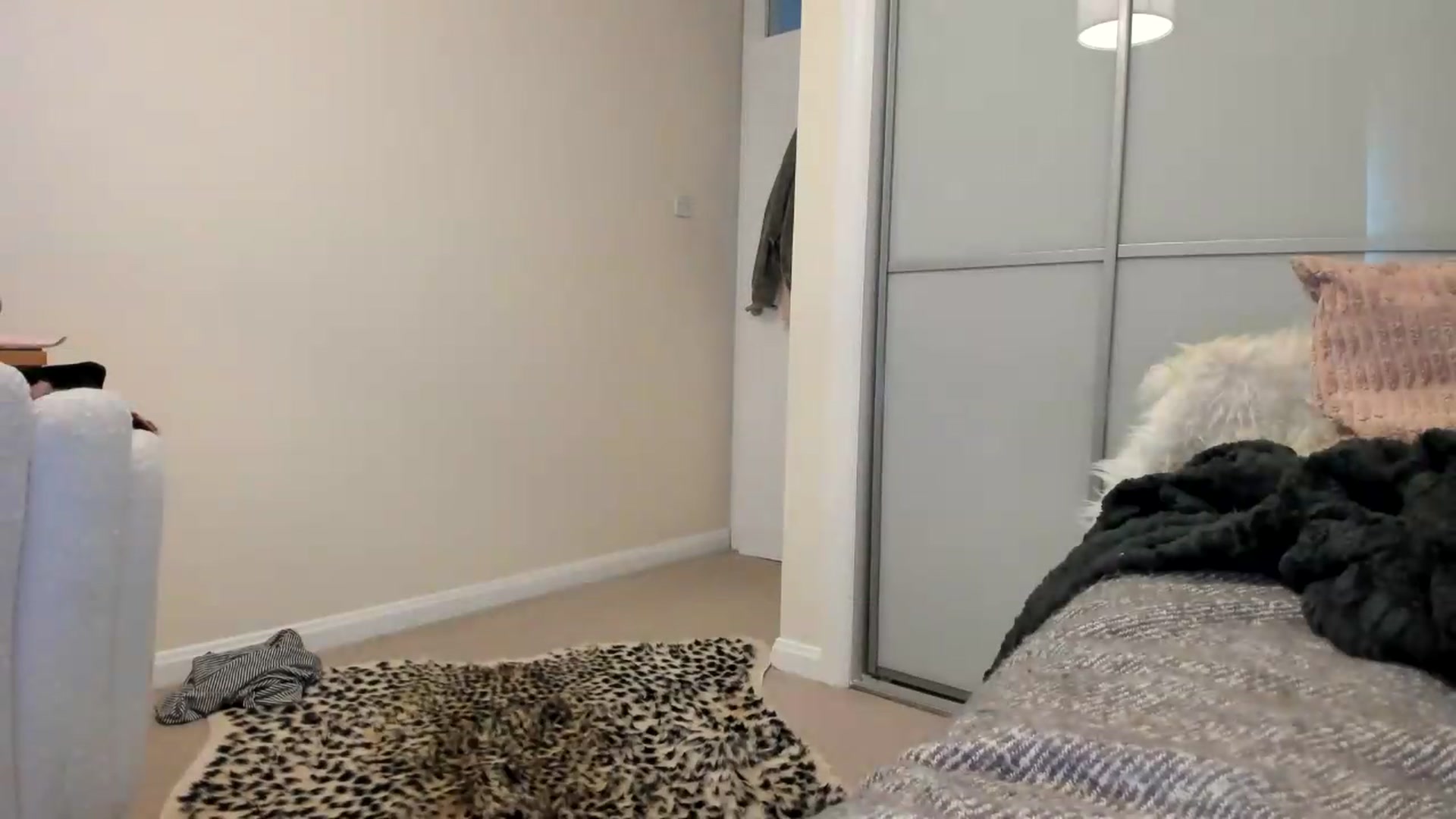Gallery image thumbnail from British_Cutie's myfreecams stream on, 08/05/2026, 17:05 image 13 of 20