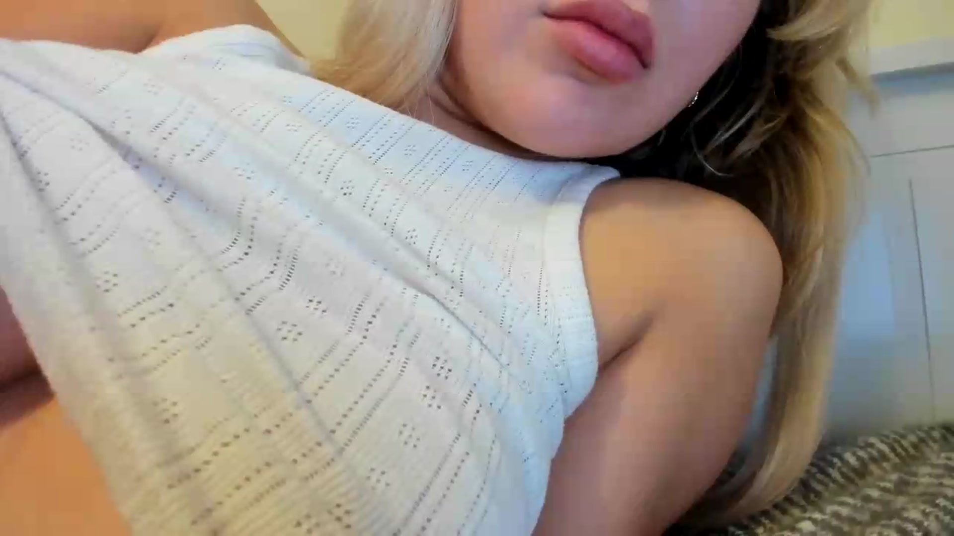 Gallery image thumbnail from British_Cutie's myfreecams stream on, 08/05/2026, 20:09 image 10 of 20