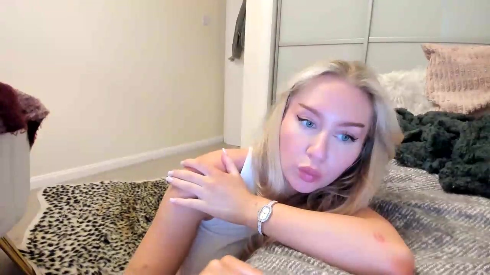 Gallery image thumbnail from British_Cutie's myfreecams stream on, 08/05/2026, 20:09 image 12 of 20