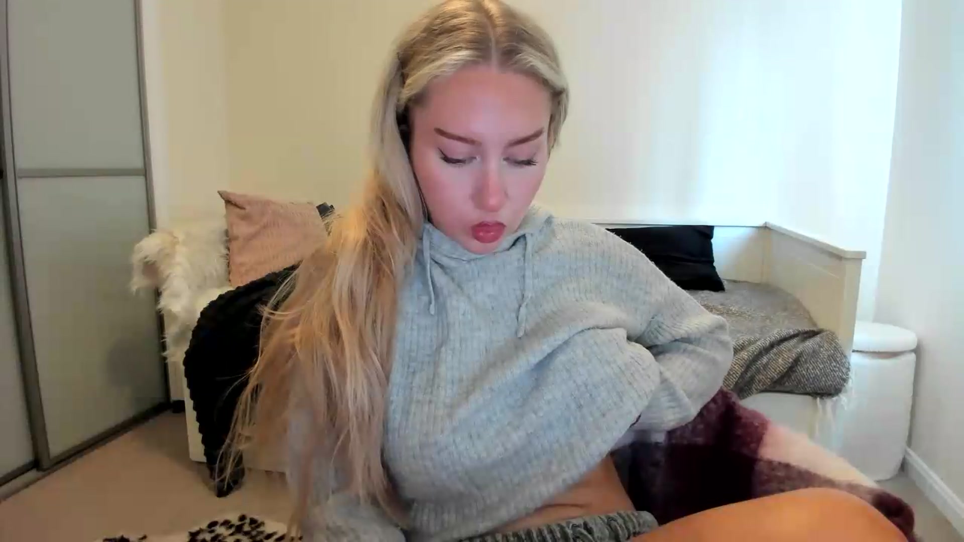 Gallery image thumbnail from British_Cutie's myfreecams stream on, 08/07/2026, 12:31 image 18 of 20