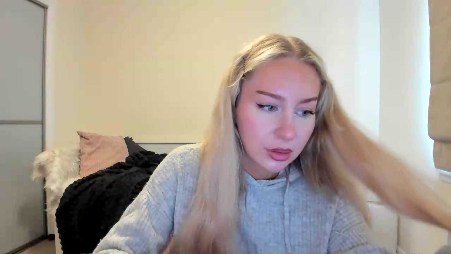 Gallery image thumbnail from British_Cutie's myfreecams stream on, 08/07/2026, 13:57 image 8 of 20