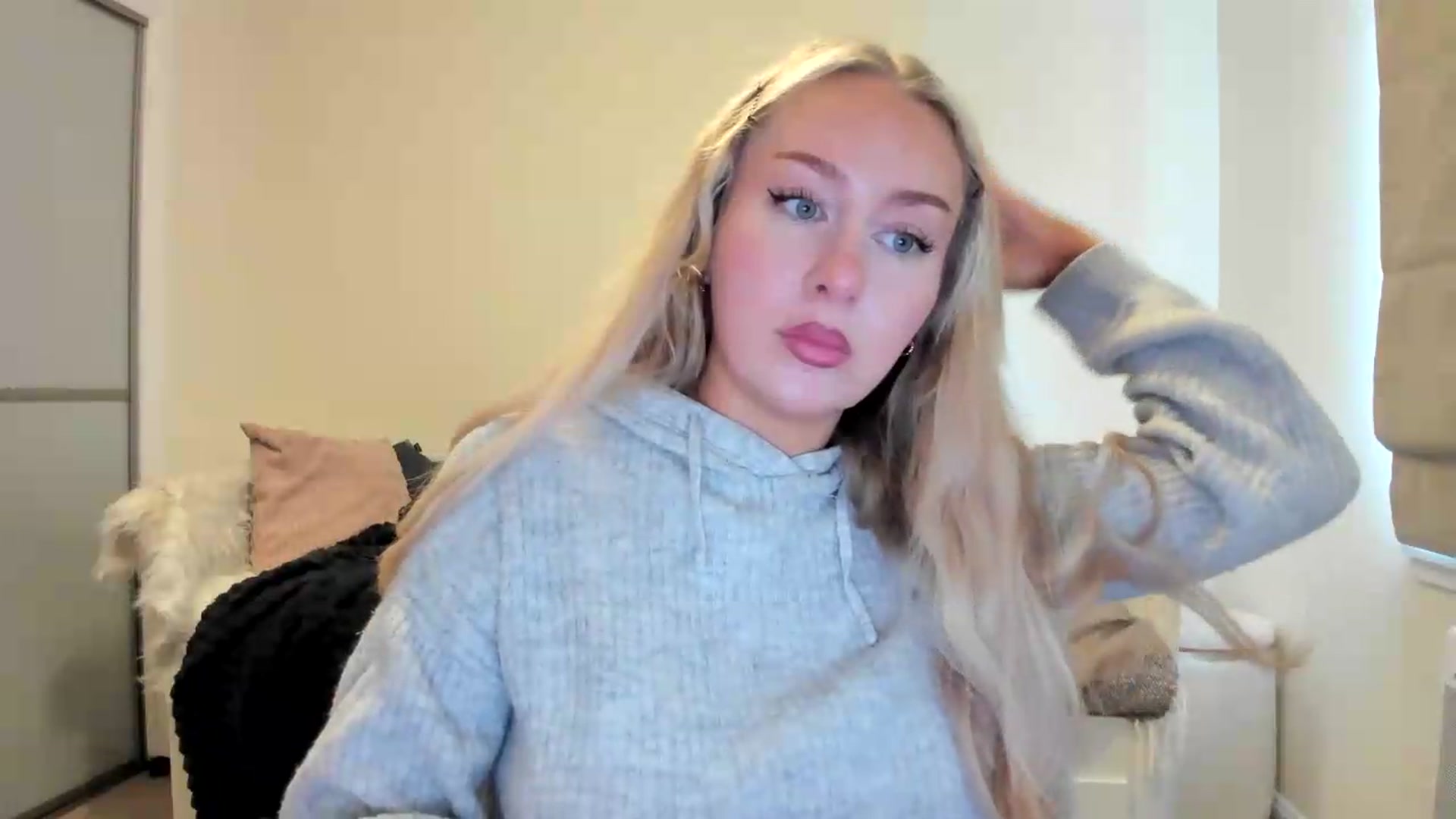 Gallery image thumbnail from British_Cutie's myfreecams stream on, 08/07/2026, 13:57 image 3 of 20
