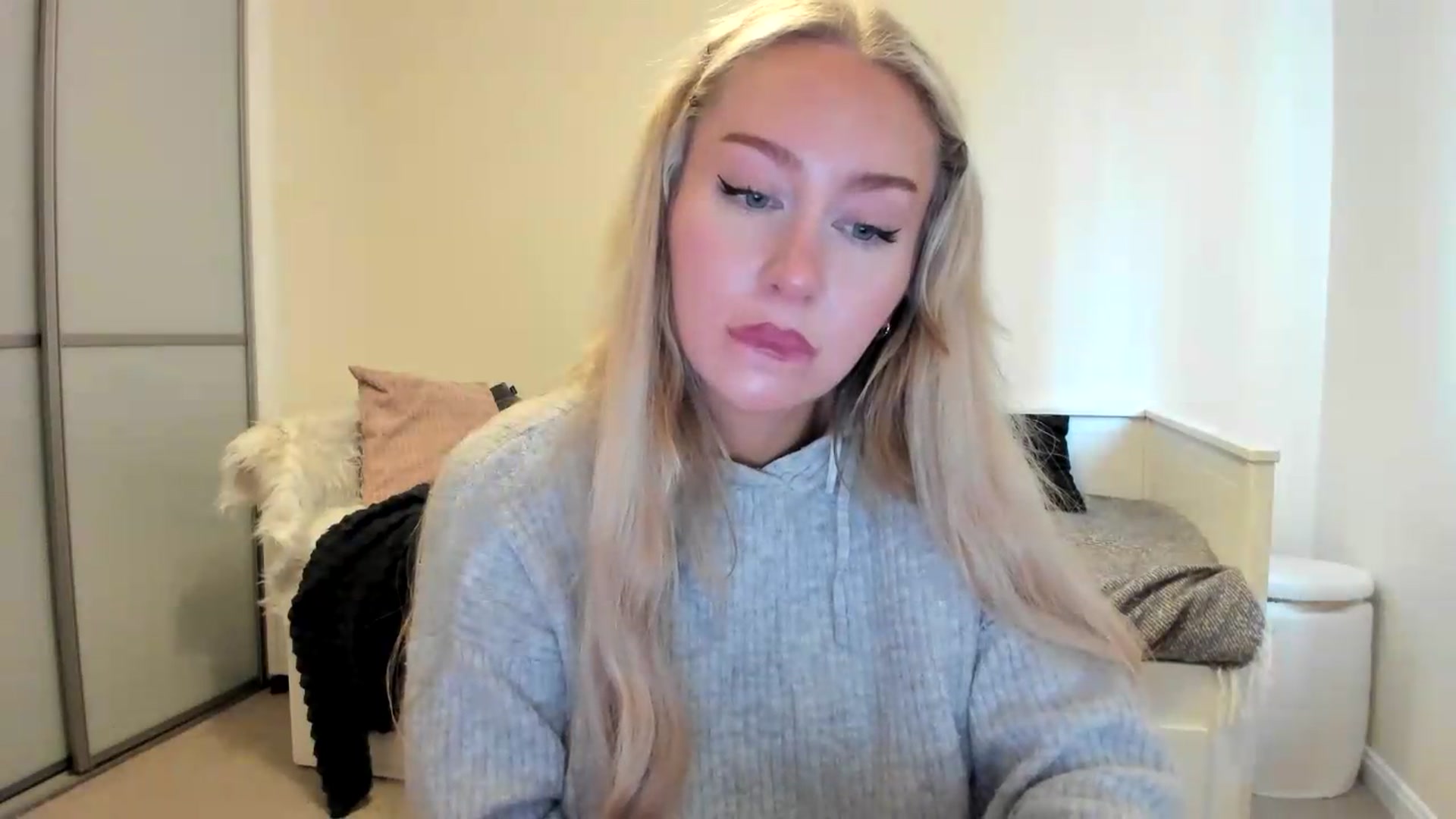 Gallery image thumbnail from British_Cutie's myfreecams stream on, 08/07/2026, 15:28 image 4 of 20