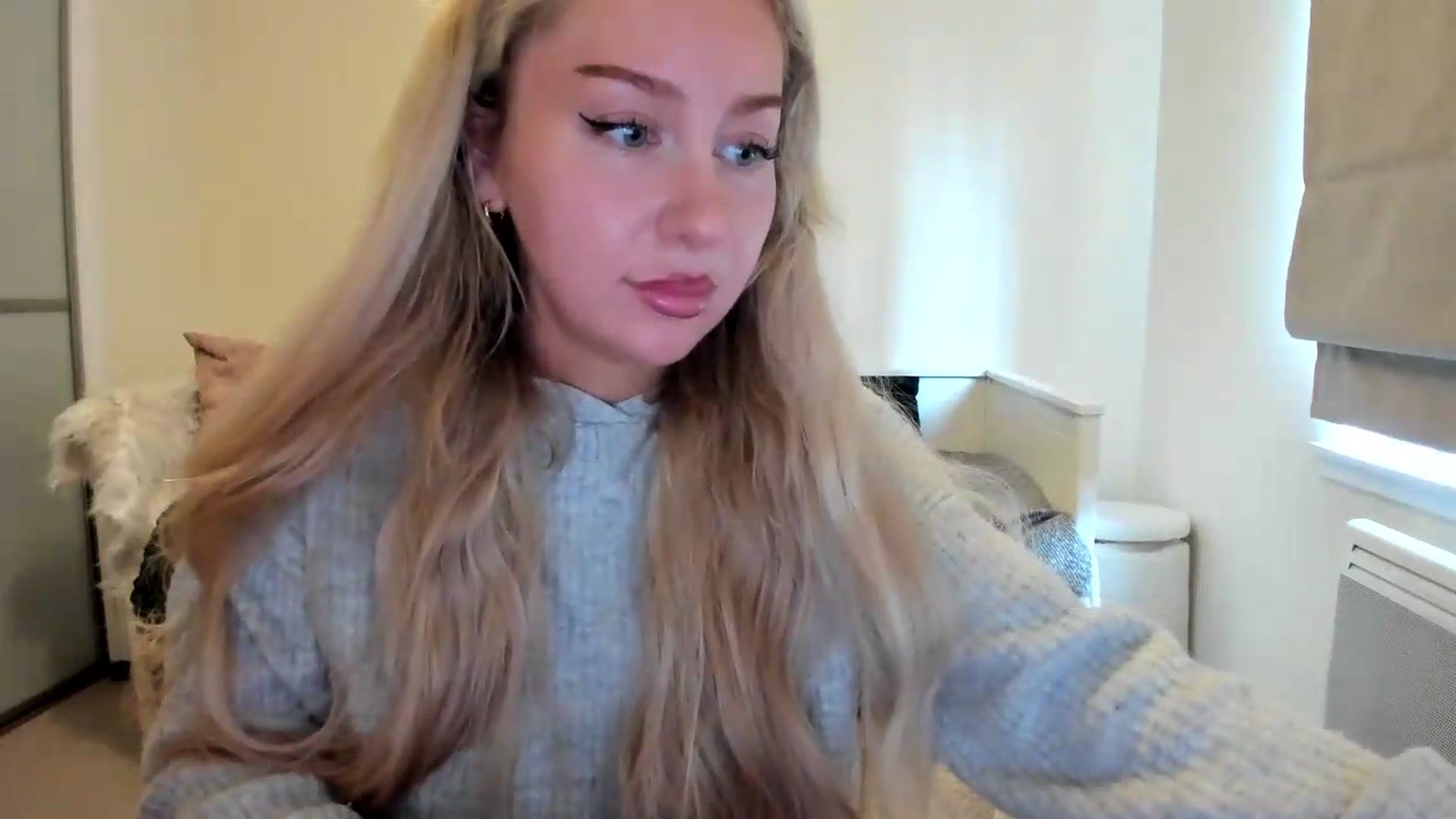 Gallery image thumbnail from British_Cutie's myfreecams stream on, 08/07/2026, 17:40 image 14 of 20