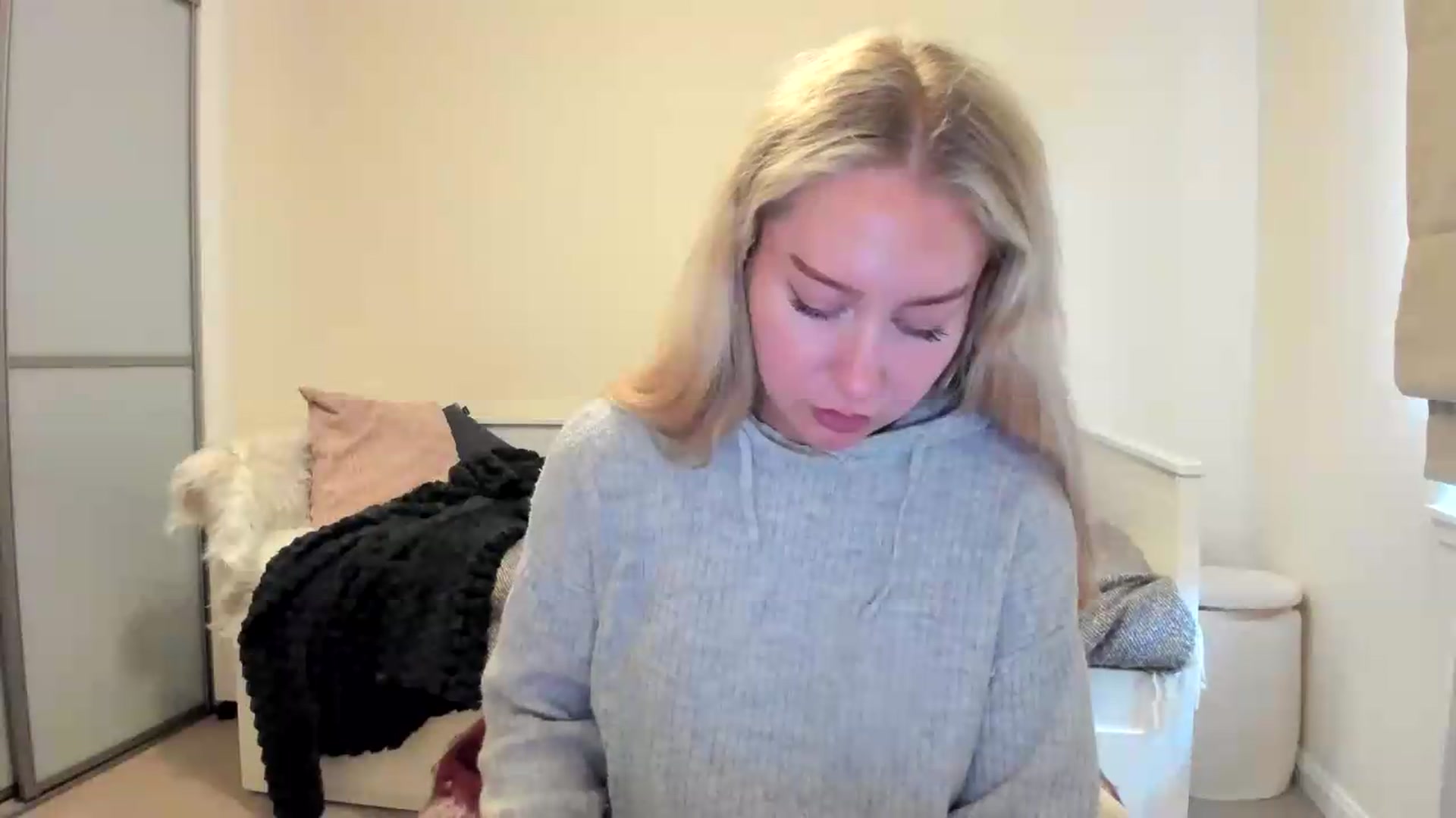 Gallery image thumbnail from British_Cutie's myfreecams stream on, 08/07/2026, 18:34 image 18 of 20