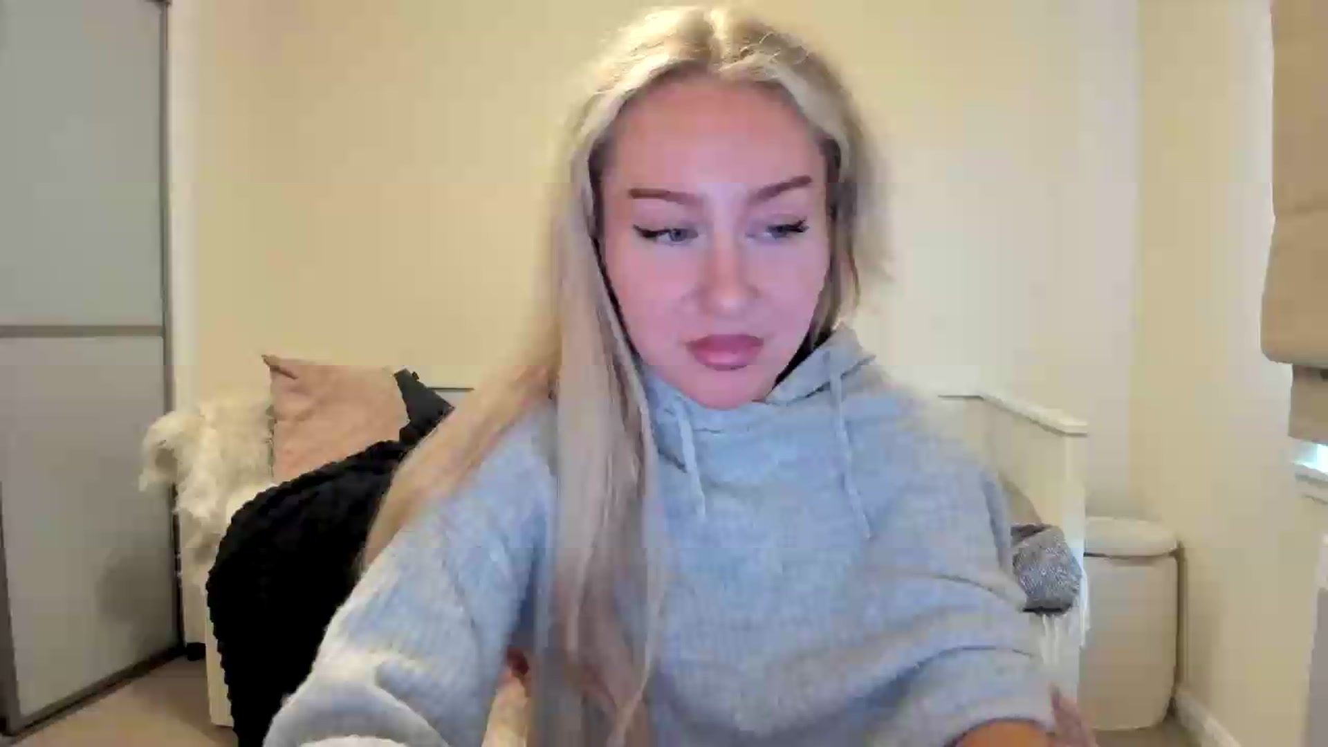 Gallery image thumbnail from British_Cutie's myfreecams stream on, 08/07/2026, 18:34 image 5 of 20