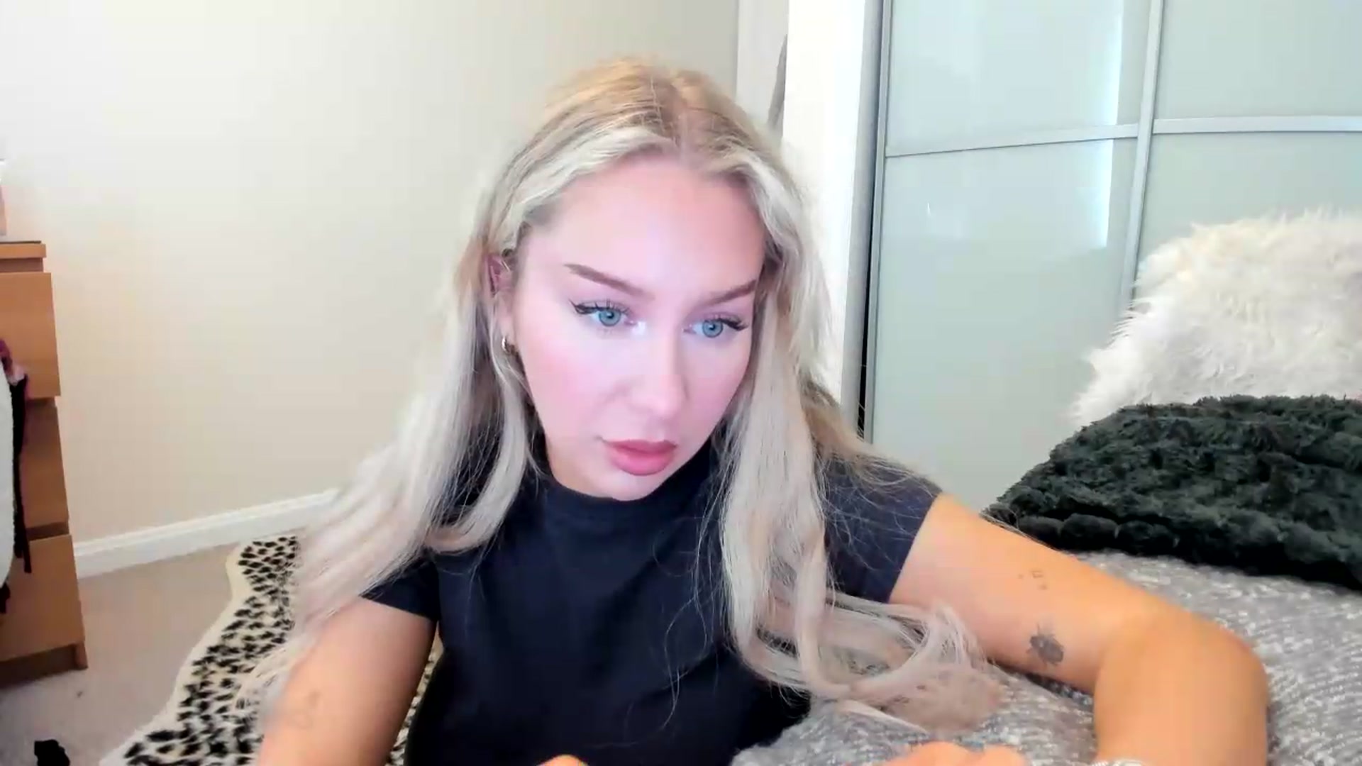 Gallery image thumbnail from British_Cutie's myfreecams stream on, 08/08/2026, 13:13 image 3 of 20