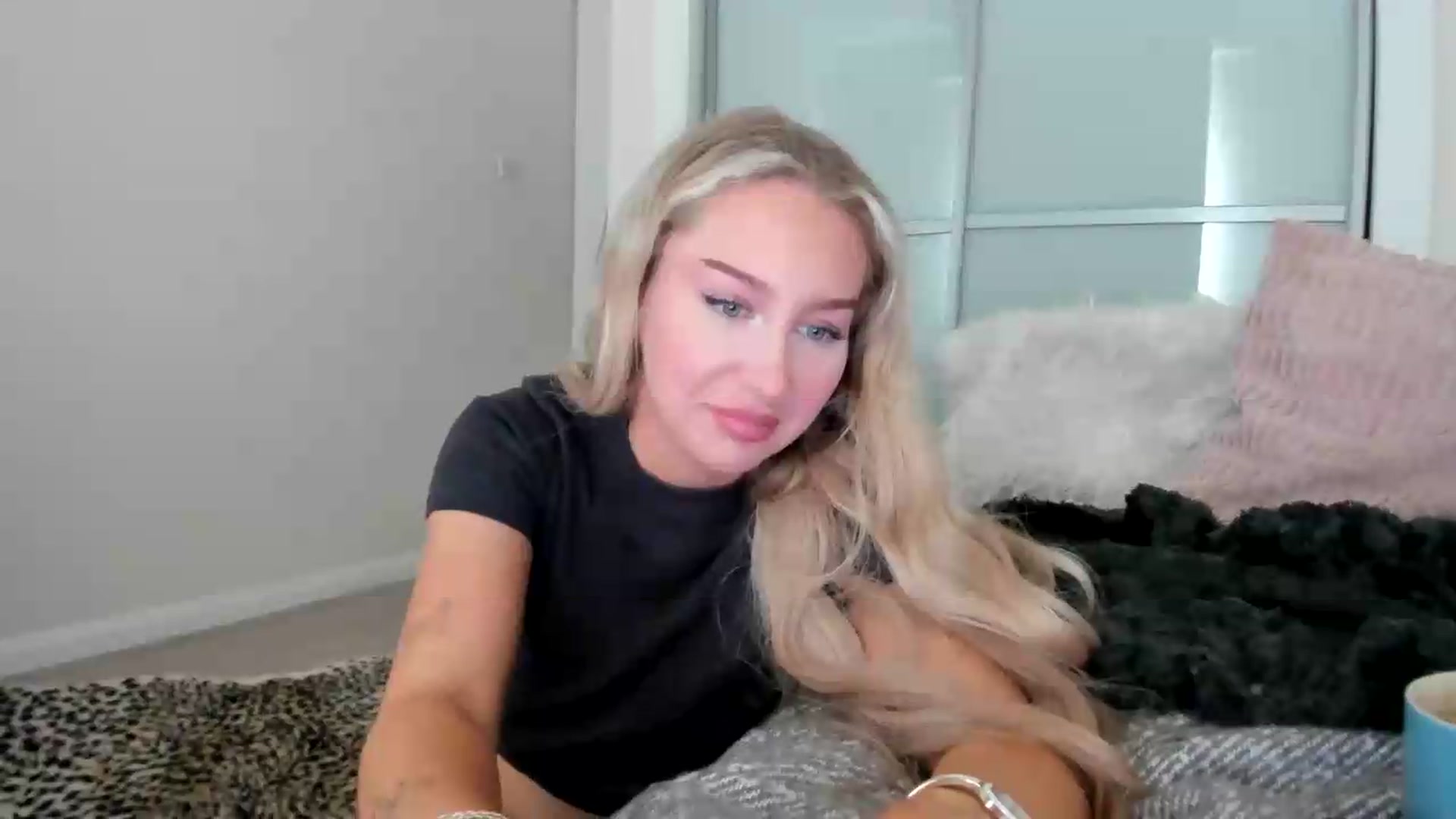 Gallery image thumbnail from British_Cutie's myfreecams stream on, 08/08/2026, 13:38 image 6 of 20