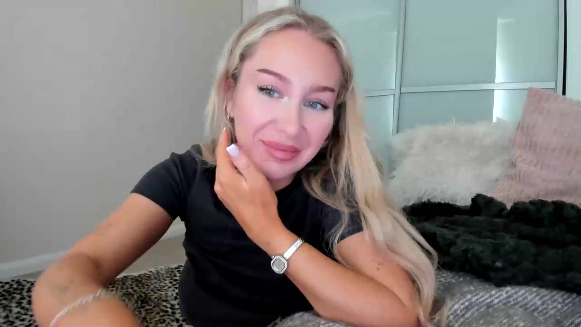 Gallery image thumbnail from British_Cutie's myfreecams stream on, 08/08/2026, 13:38 image 13 of 20