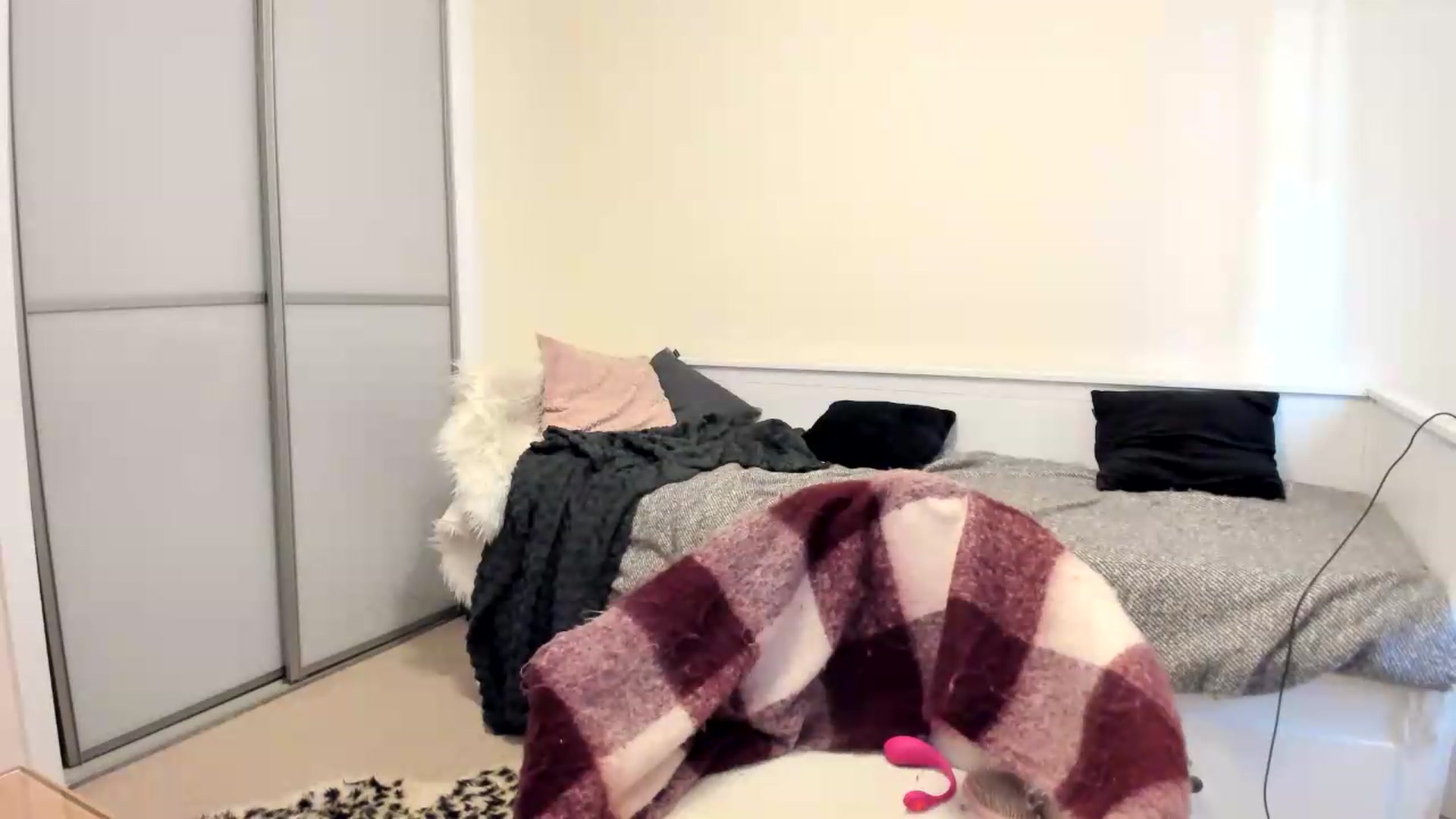 Gallery image thumbnail from British_Cutie's myfreecams stream on, 08/08/2026, 17:27 image 18 of 20