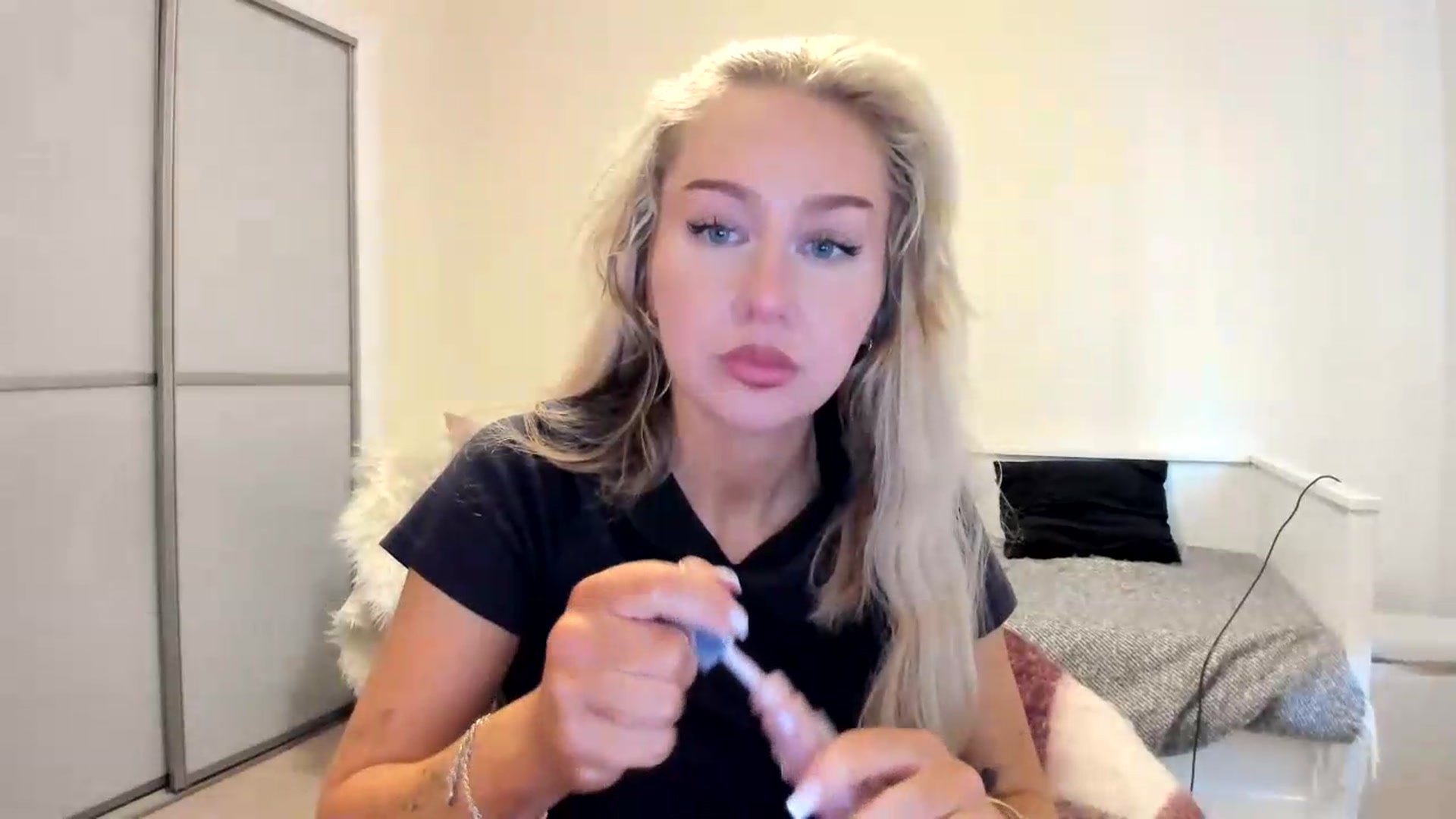 Gallery image thumbnail from British_Cutie's myfreecams stream on, 08/08/2026, 17:27 image 11 of 20