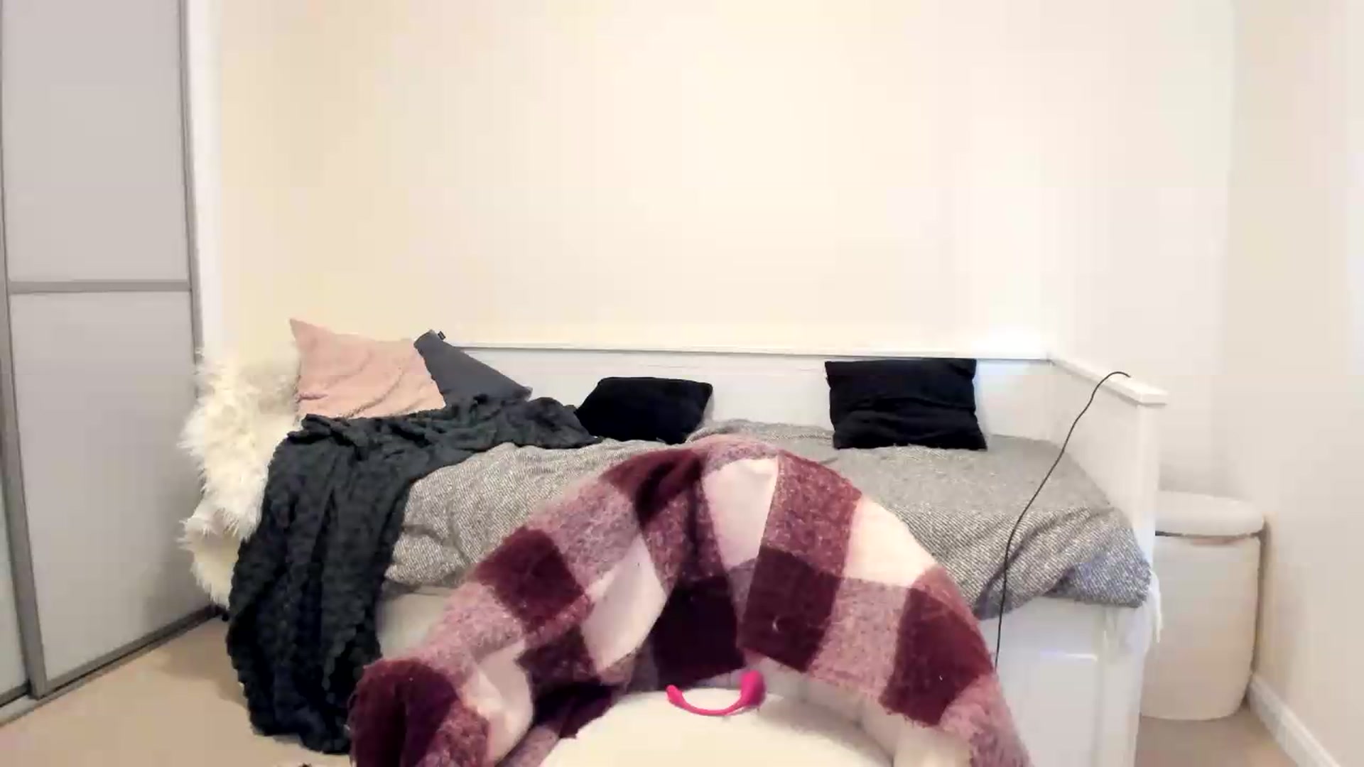 Gallery image thumbnail from British_Cutie's myfreecams stream on, 08/08/2026, 17:27 image 7 of 20