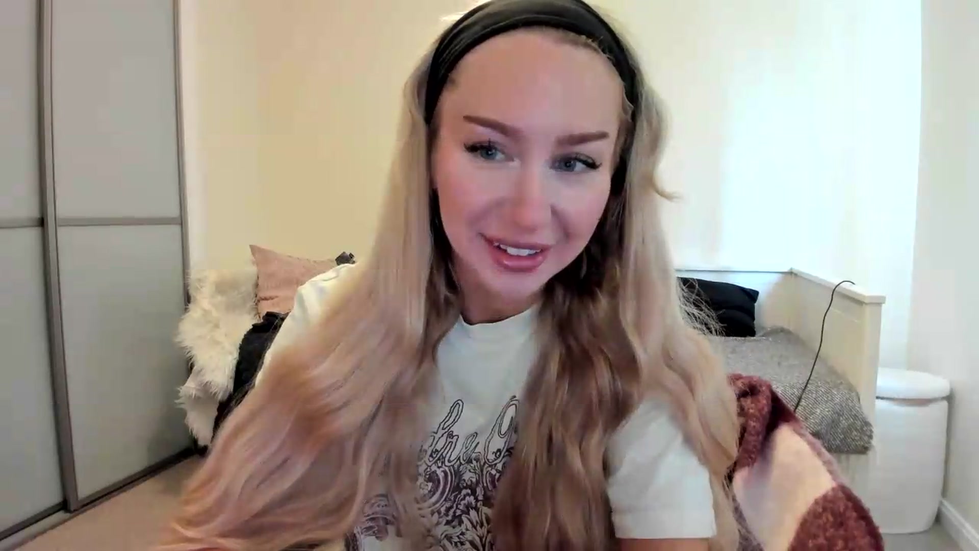Gallery image thumbnail from British_Cutie's myfreecams stream on, 08/09/2026, 13:08 image 8 of 20