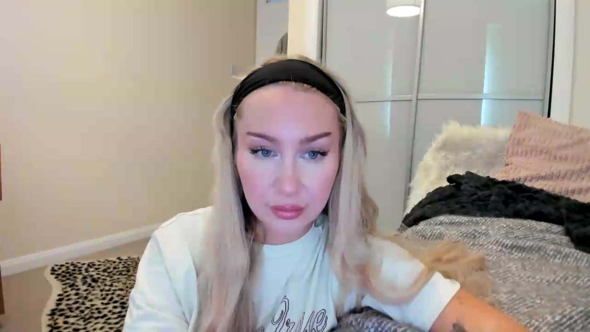 Gallery image thumbnail from British_Cutie's myfreecams stream on, 08/09/2026, 13:44 image 7 of 20