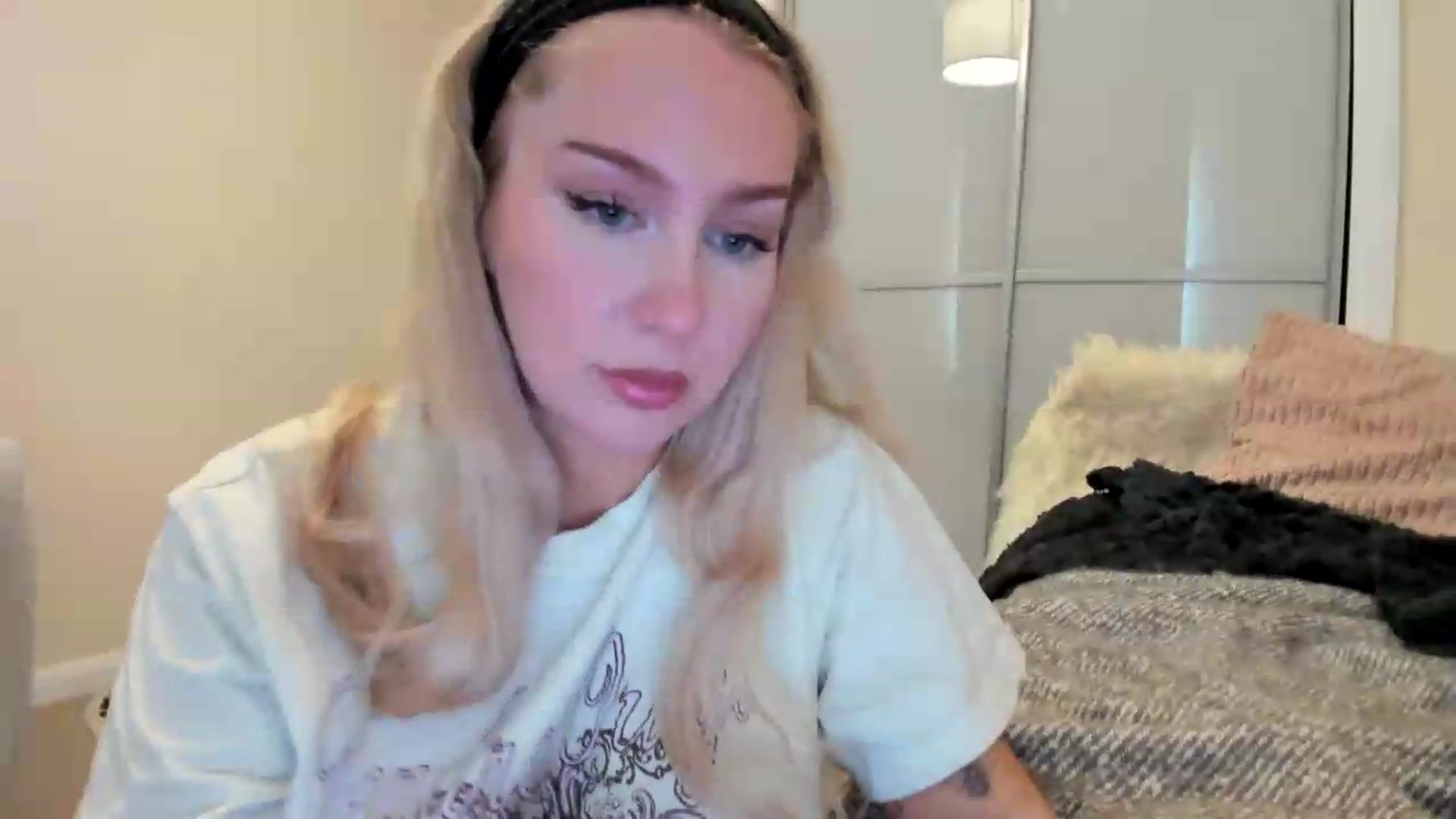 Gallery image thumbnail from British_Cutie's myfreecams stream on, 08/09/2026, 15:03 image 10 of 20