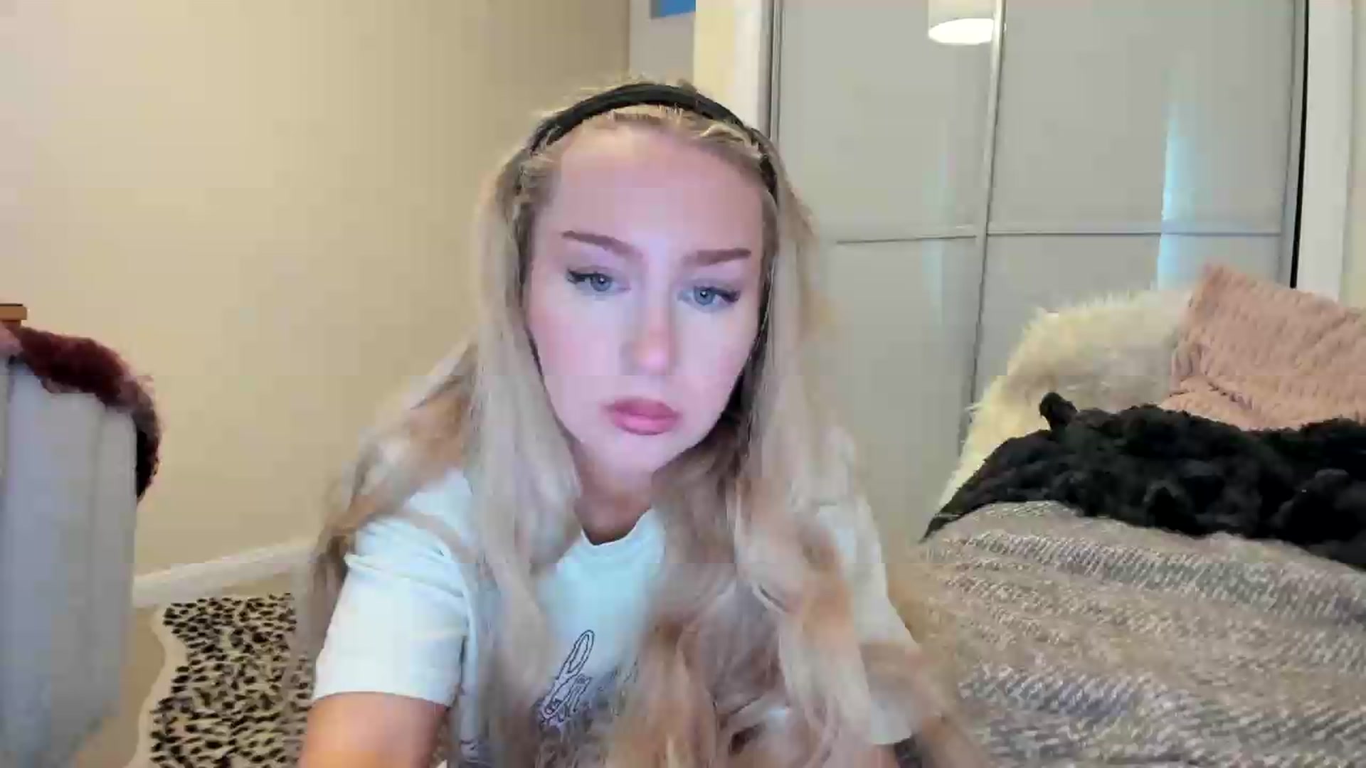 Gallery image thumbnail from British_Cutie's myfreecams stream on, 08/09/2026, 17:47 image 1 of 20