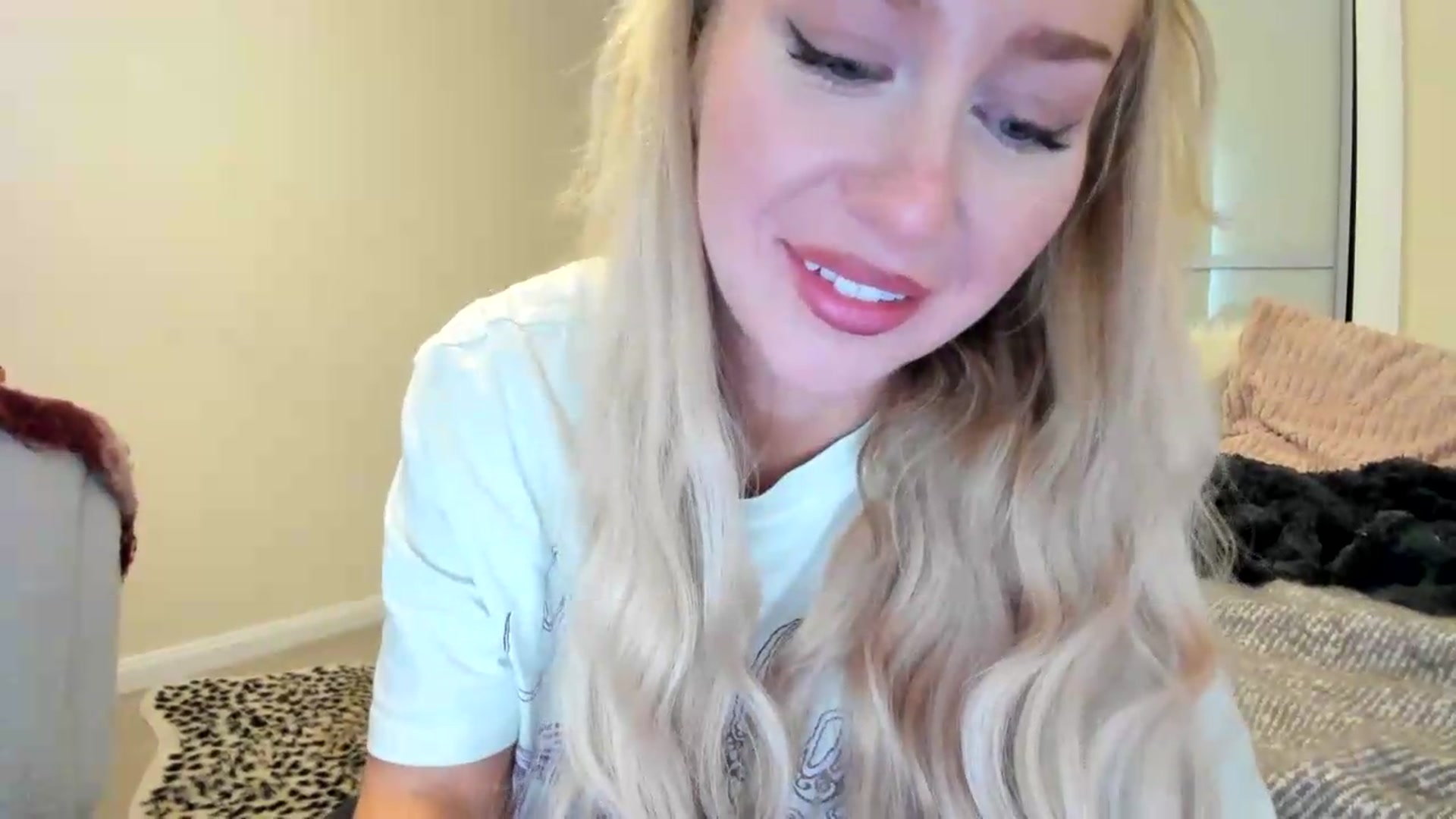 Gallery image thumbnail from British_Cutie's myfreecams stream on, 08/09/2026, 17:47 image 3 of 20