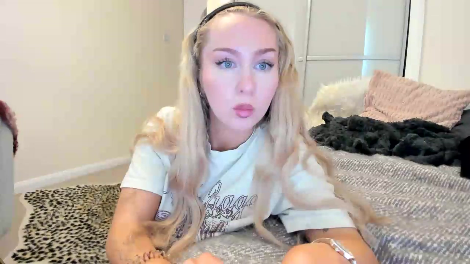 Gallery image thumbnail from British_Cutie's myfreecams stream on, 08/09/2026, 17:47 image 8 of 20