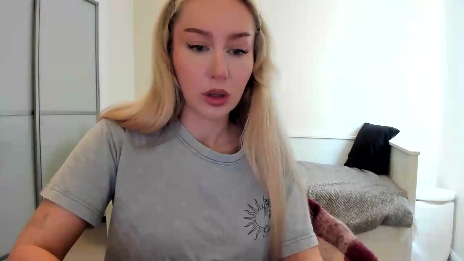 Gallery image thumbnail from British_Cutie's myfreecams stream on, 08/10/2026, 15:49 image 6 of 20