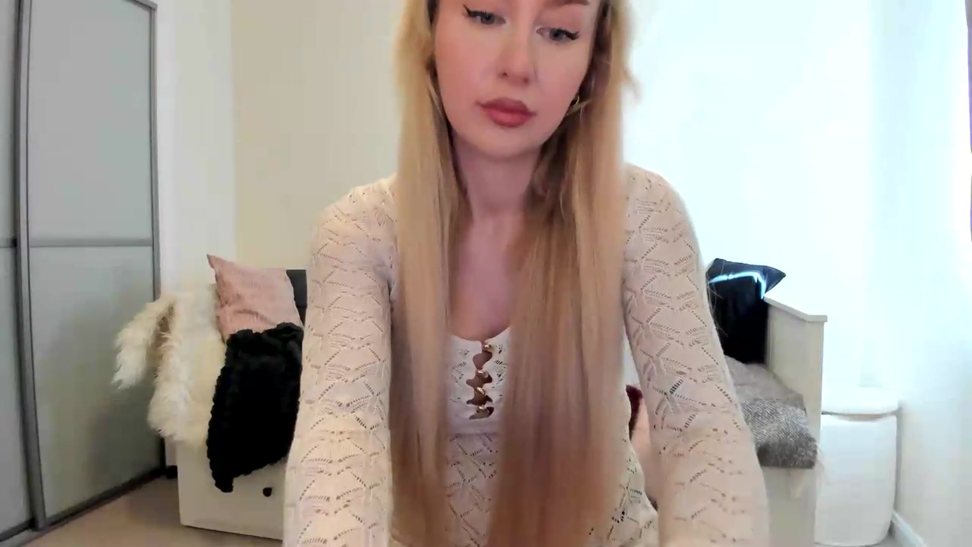 Gallery image thumbnail from British_Cutie's myfreecams stream on, 08/10/2026, 15:49 image 15 of 20
