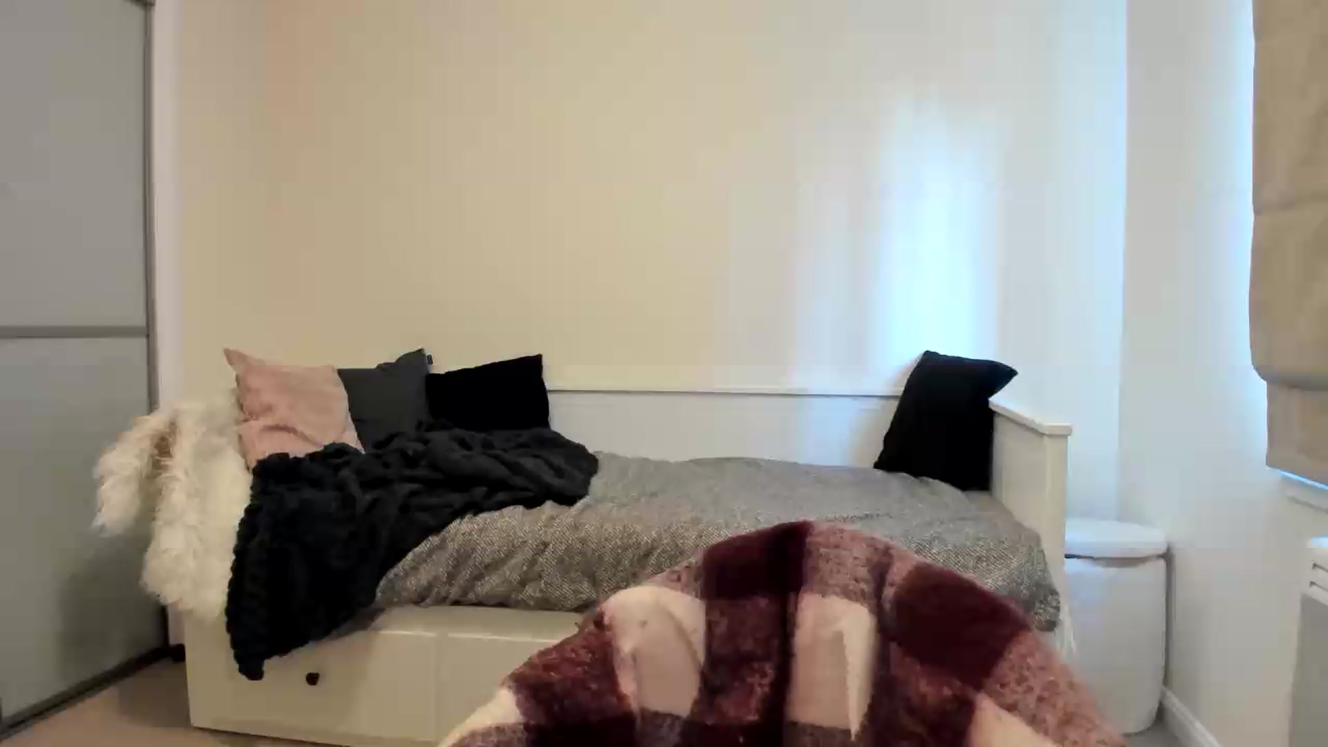 Gallery image thumbnail from British_Cutie's myfreecams stream on, 08/10/2026, 20:18 image 1 of 20