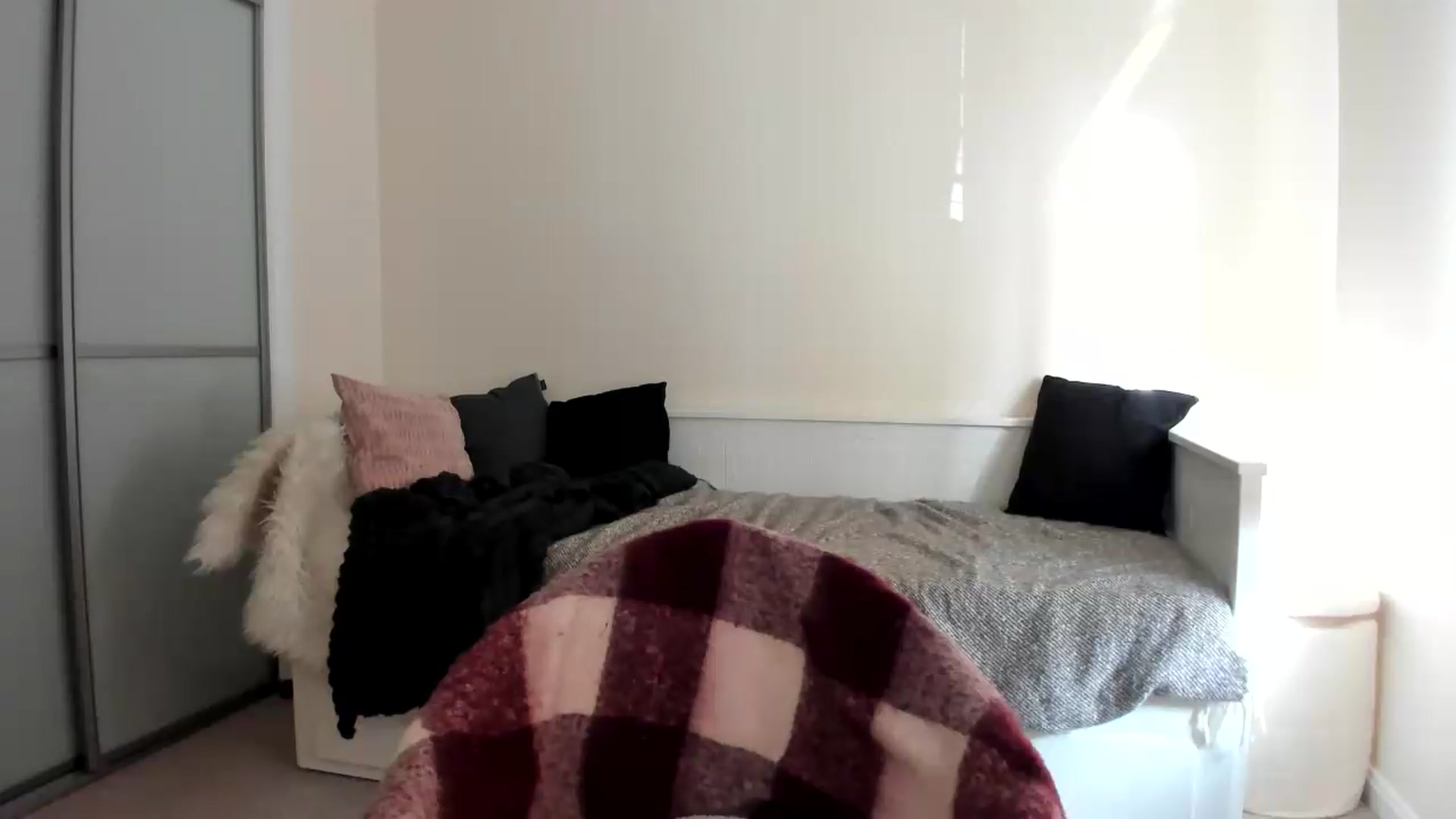 Gallery image thumbnail from British_Cutie's myfreecams stream on, 08/11/2026, 16:05 image 18 of 20