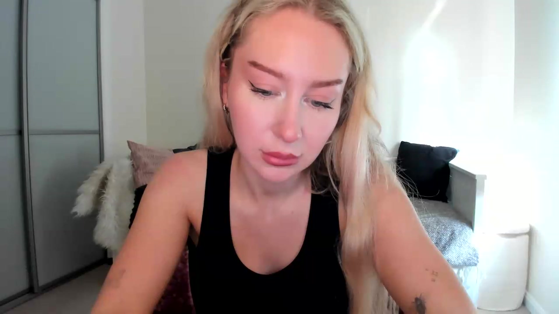 Gallery image thumbnail from British_Cutie's myfreecams stream on, 08/11/2026, 16:05 image 8 of 20