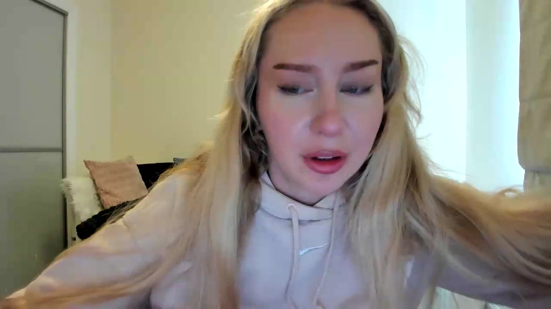 Gallery image thumbnail from British_Cutie's myfreecams stream on, 08/12/2026, 11:29 image 17 of 20